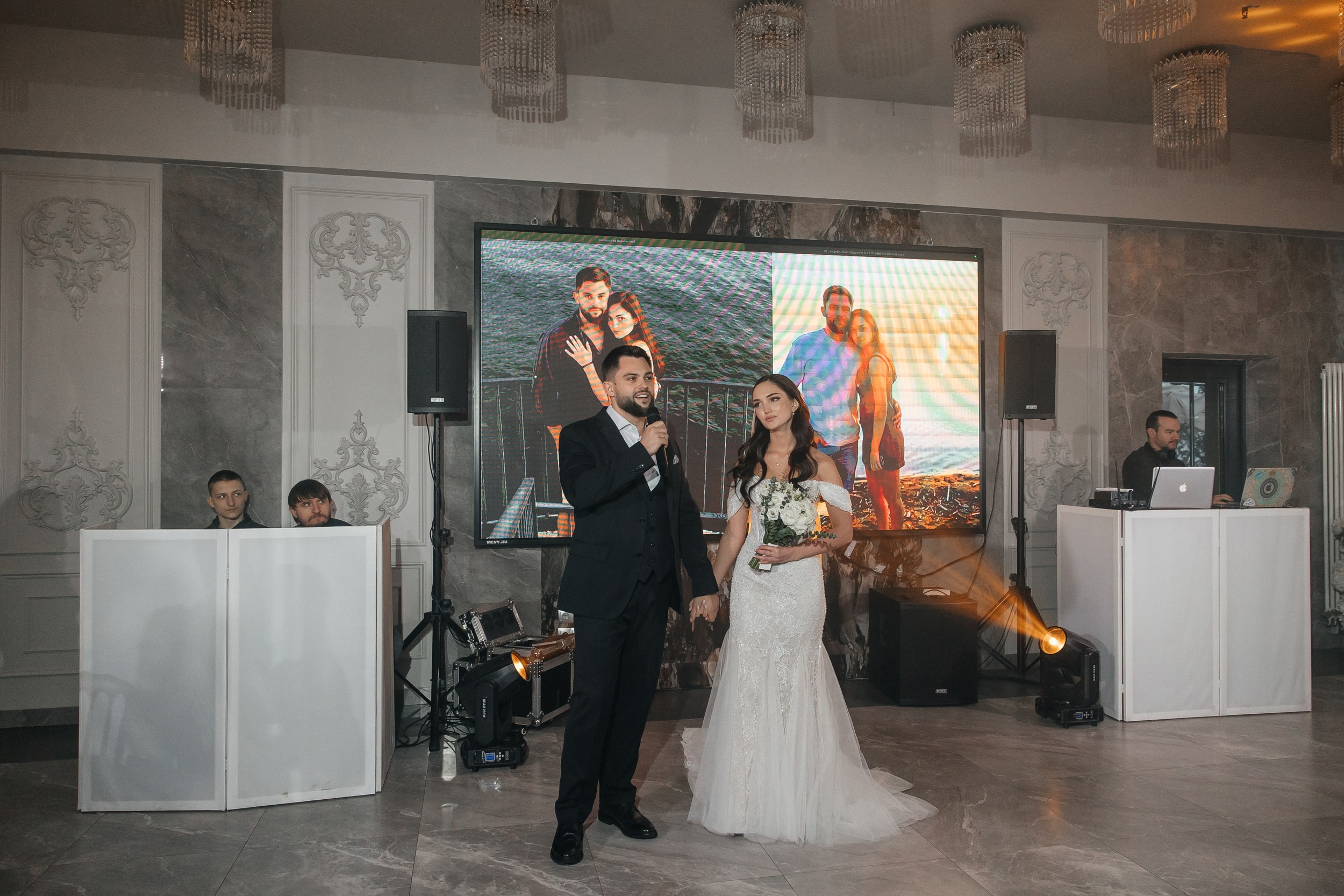 Свадьба в отеле Twelve Reasons, Барвиха Luxury Village, La Riva Hall в Москве. Свадебный фотограф в Москве Дарья Олендарёва