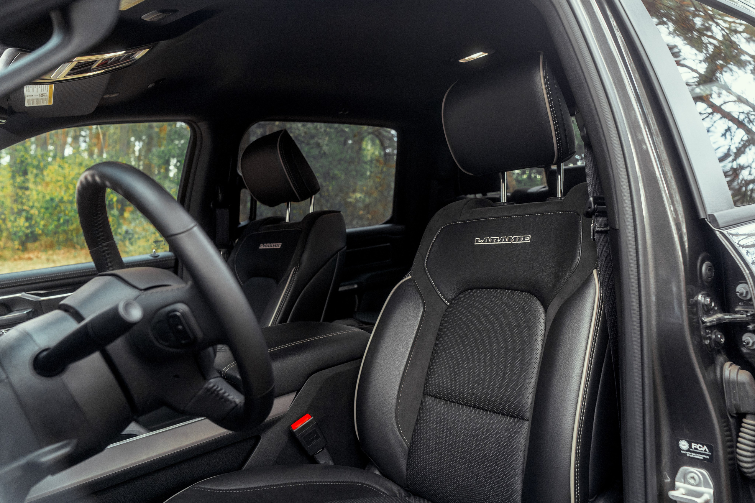 Фотографии RAM 1500 Laramie