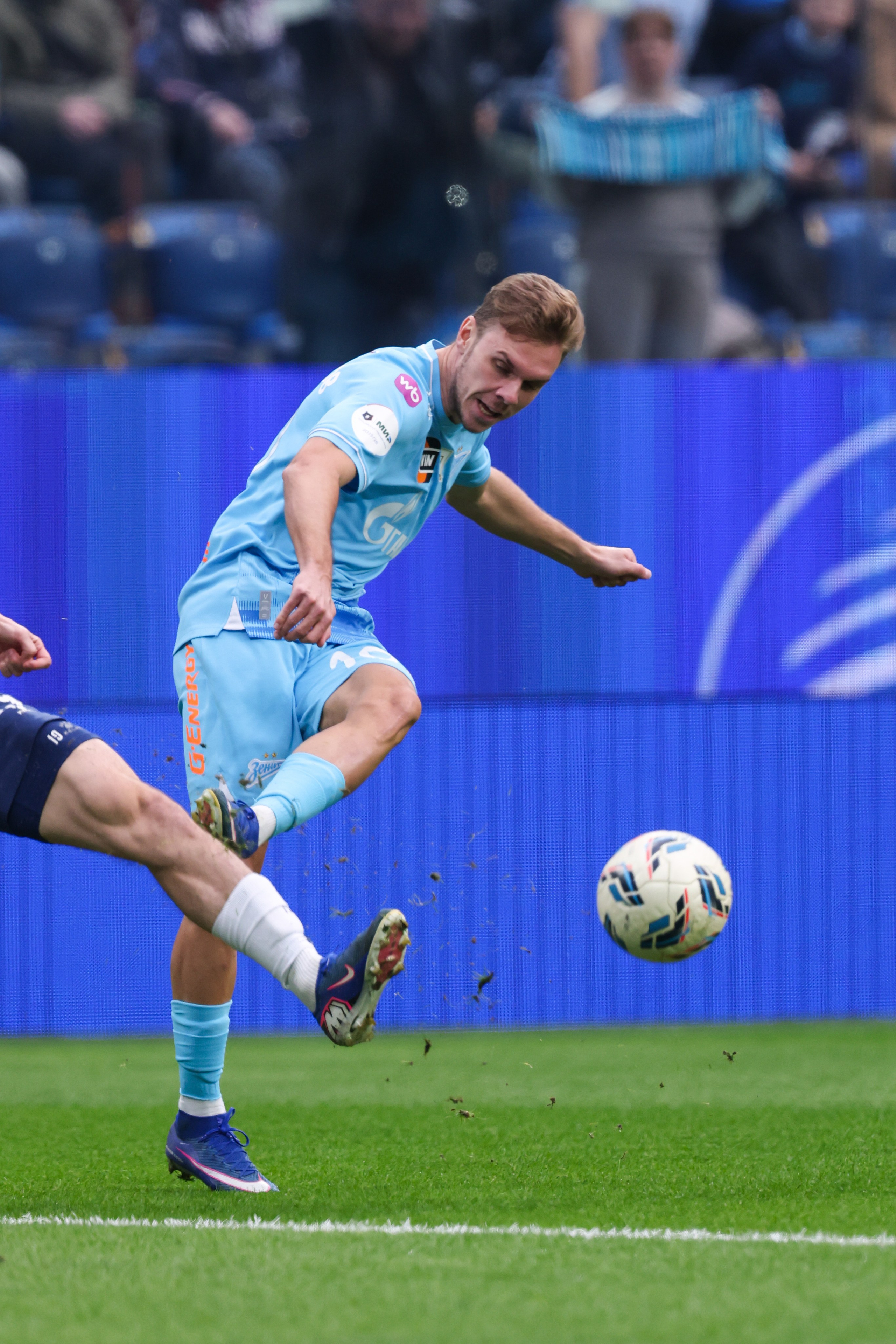 ФК «Зенит» — ФК «Крылья советов». Спортивный и репортажный фотограф Антон Тереханов