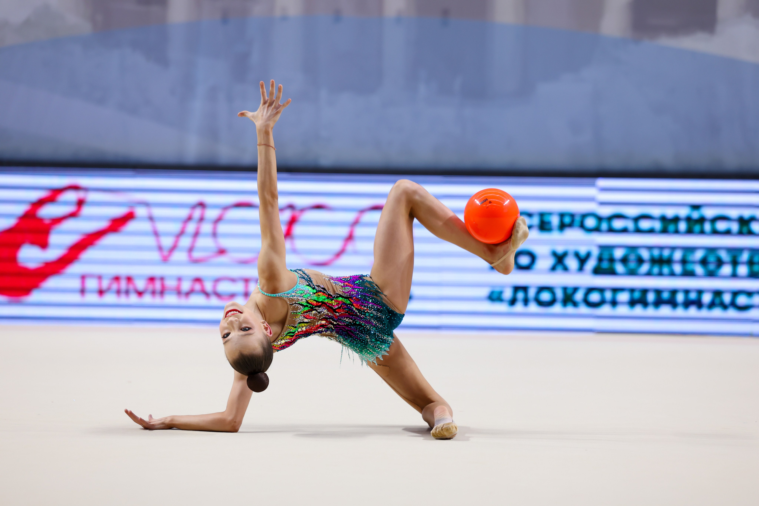 Локогимнастика 2025 11-13.04.2025. Спортивный и репортажный фотограф Антон Тереханов