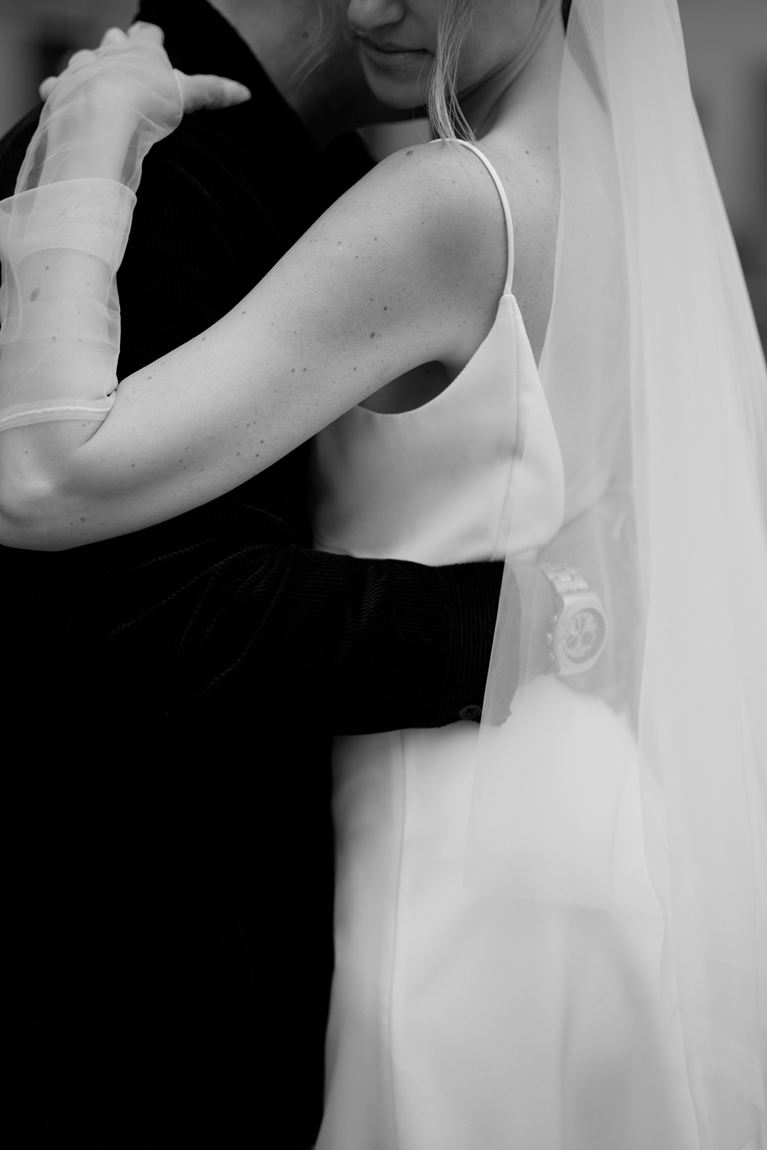 Свадьба для двоих. Сестры Карабаза. Фотографы и ретушеры в Москве и Санкт-Петербурге