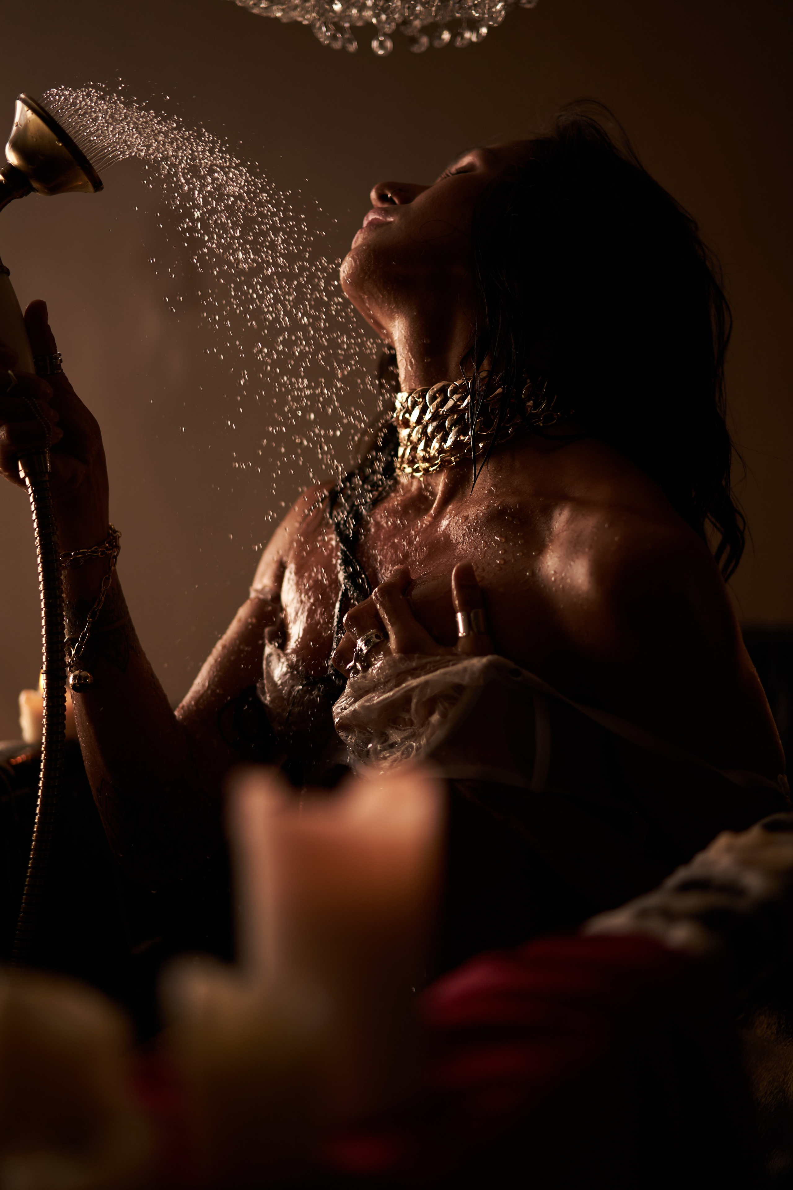 Будуарная фотосессия в студии с водой. Фотограф Екатеринбург Кокшарова Александра