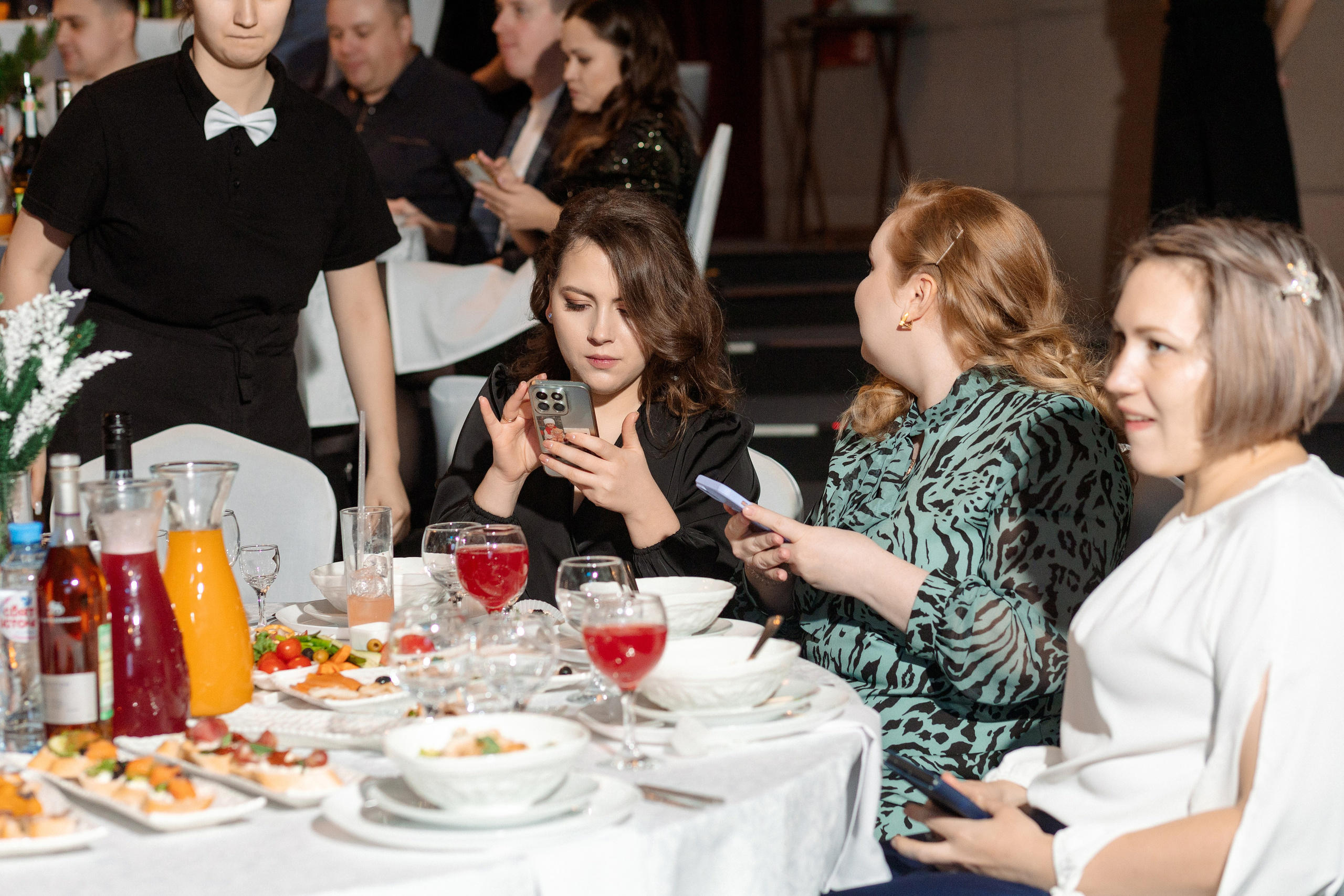 РЕПОРТАЖ: НОВЫЙ ГОД В ДК МЕТАЛЛУРГ. Профессиональный фотограф в Ижевске Леша Петров