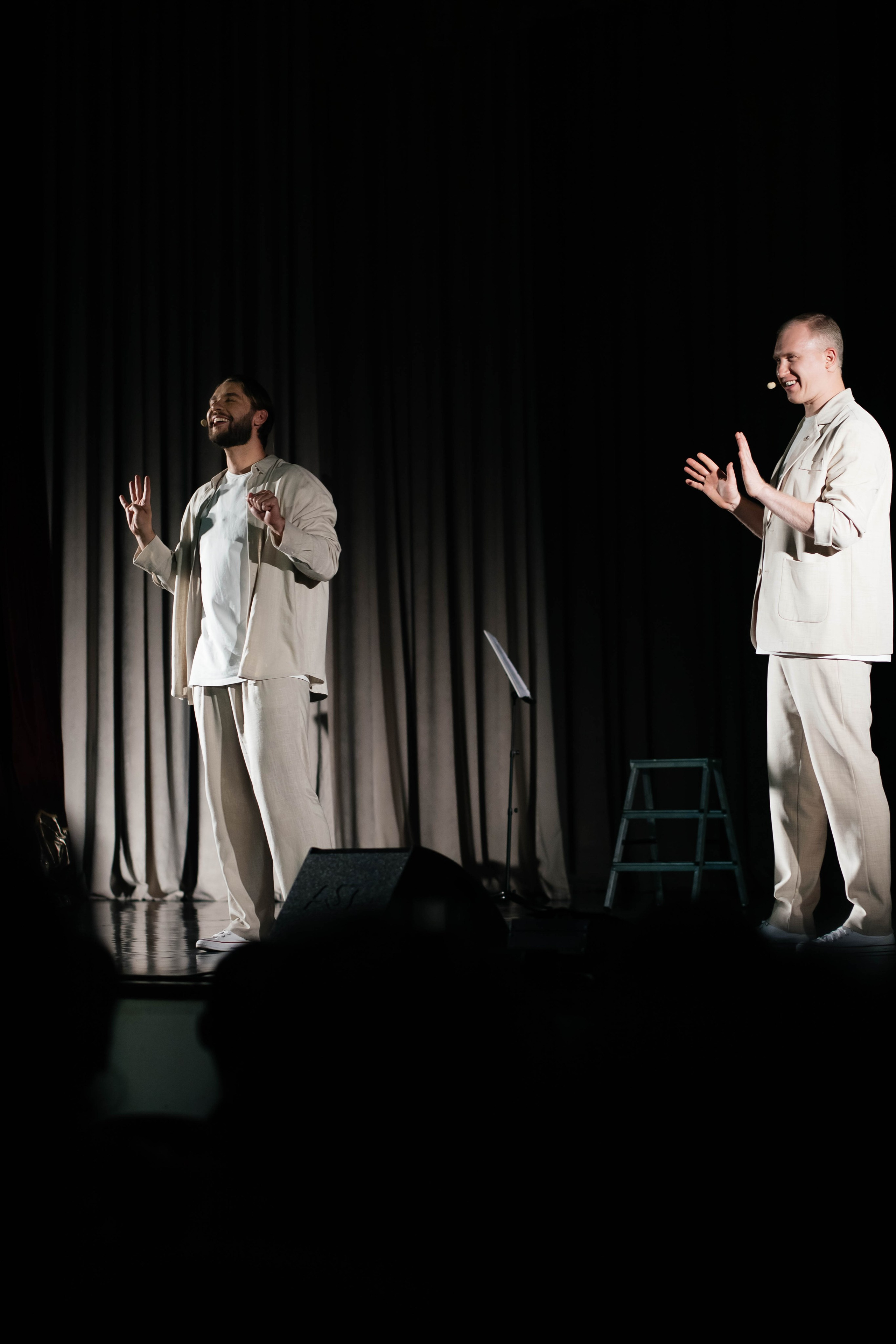 НИТЬЯ " В объятьях неба». Женский фотограф в Оренбурге Ирина Заводчикова