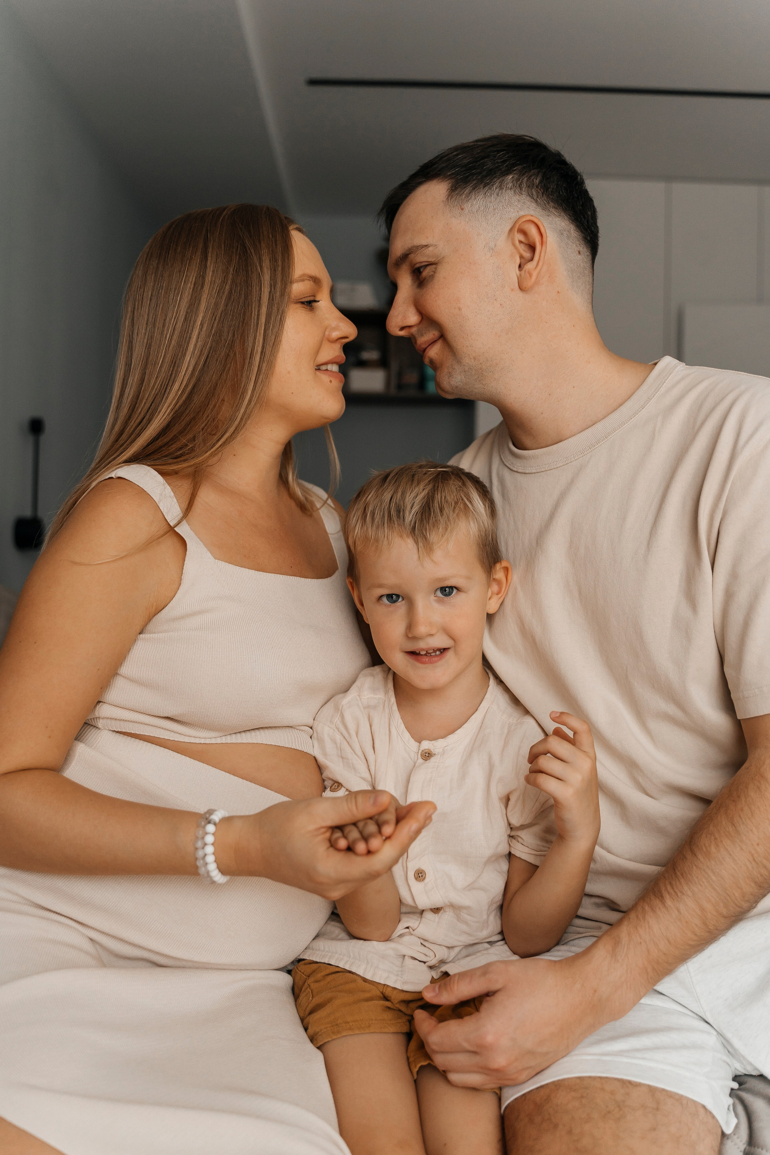 Ваня, Лара и Миша. Волик Мария