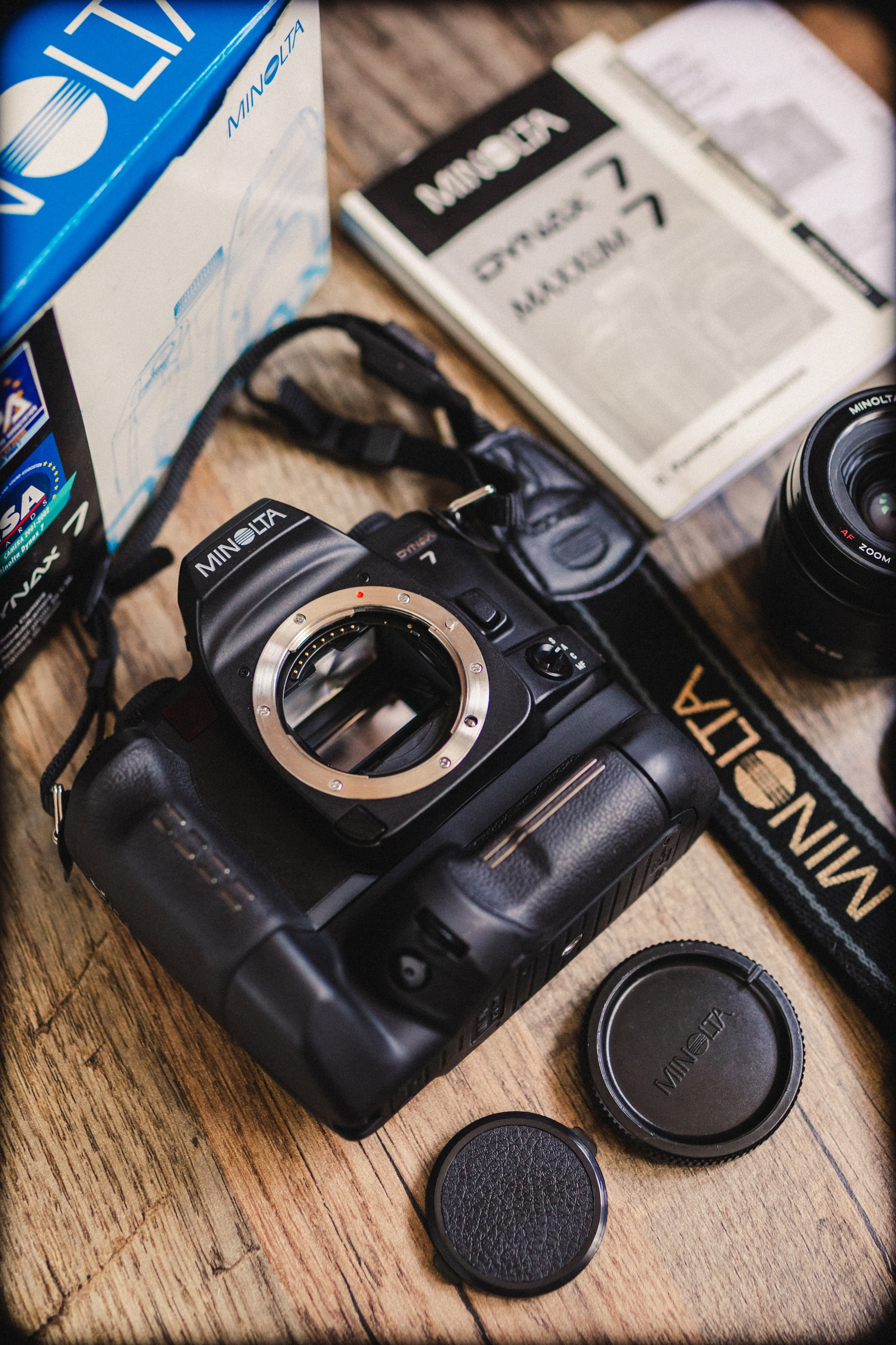 Профессиональная предметная фотосъемка подставок для вина в Москве и Московской области. Фотостудия в Москве LUXARTPHOTO