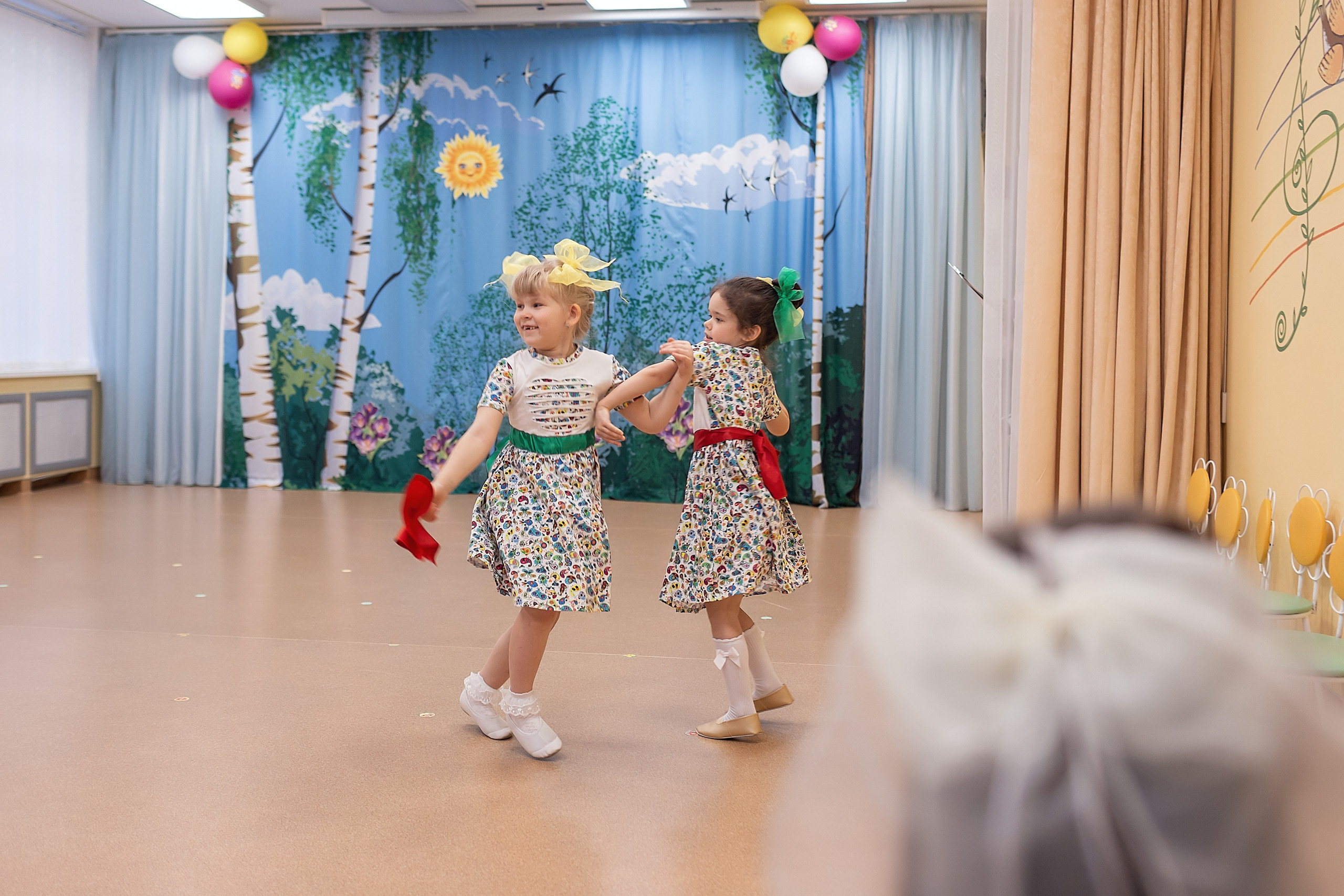 Весенний утренник_старшая группа_2025. Семейный фотограф в Санкт-Петербурге
