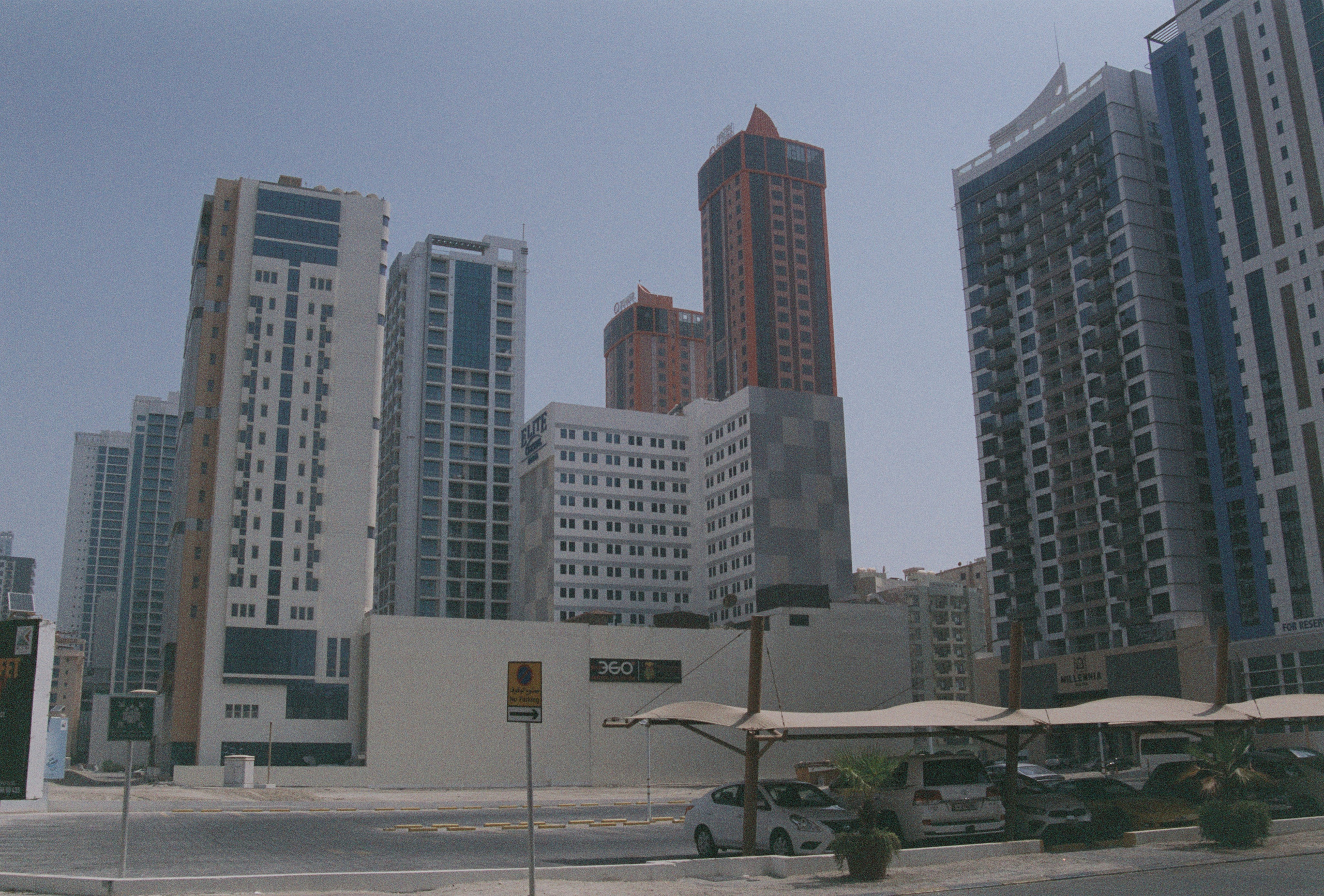 MALDIVES&BAHRAIN. ANNA — PHOTOGRAPHER