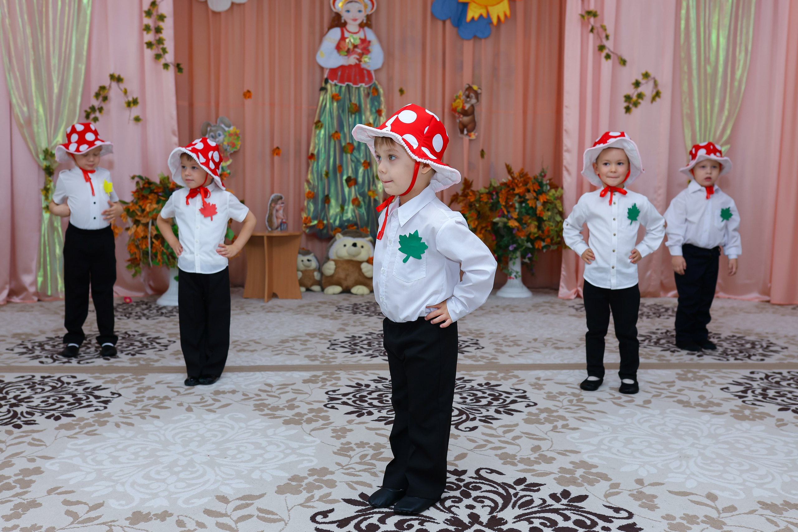 Праздник осени в детском саду № 8. Школьный и семейный фотограф Ольга Смирнова