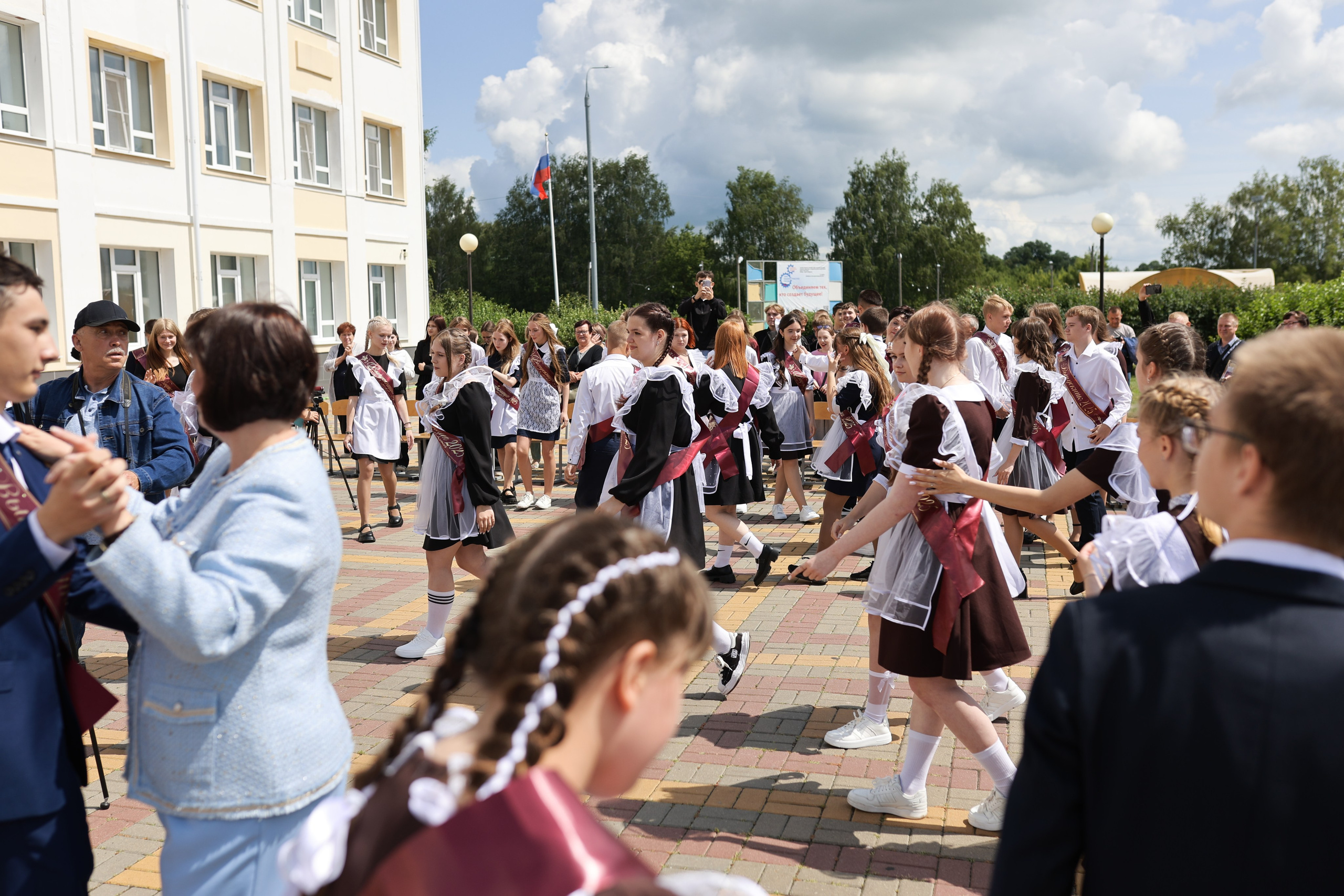 Последний звонок 9Б. Школьный и семейный фотограф Ольга Смирнова