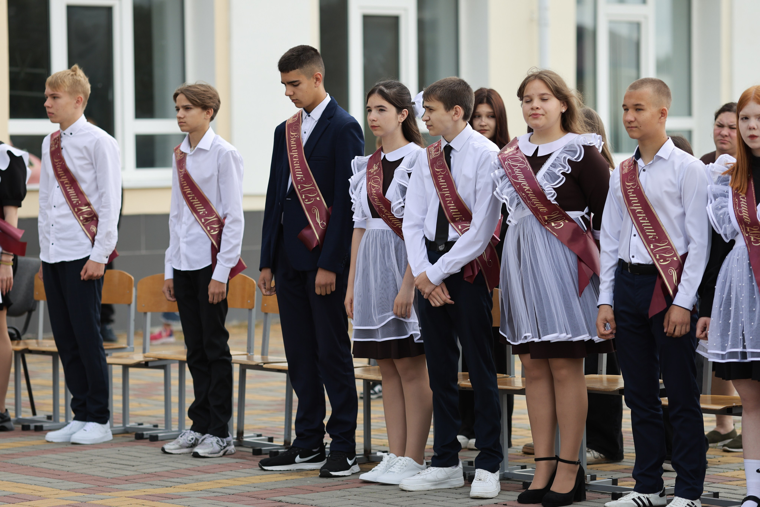 Последний звонок 9Б. Школьный и семейный фотограф Ольга Смирнова