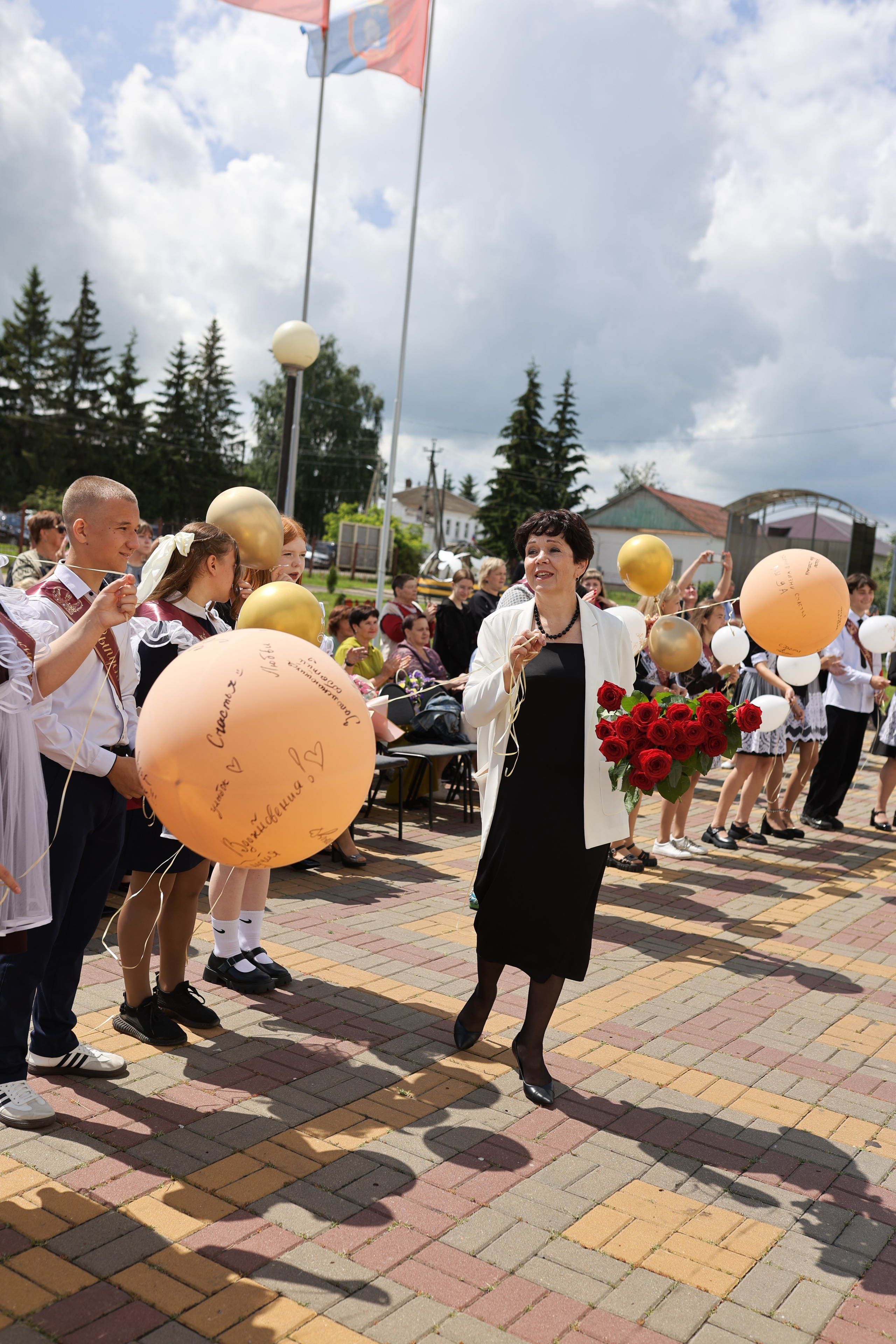 Последний звонок 9Б. Школьный и семейный фотограф Ольга Смирнова