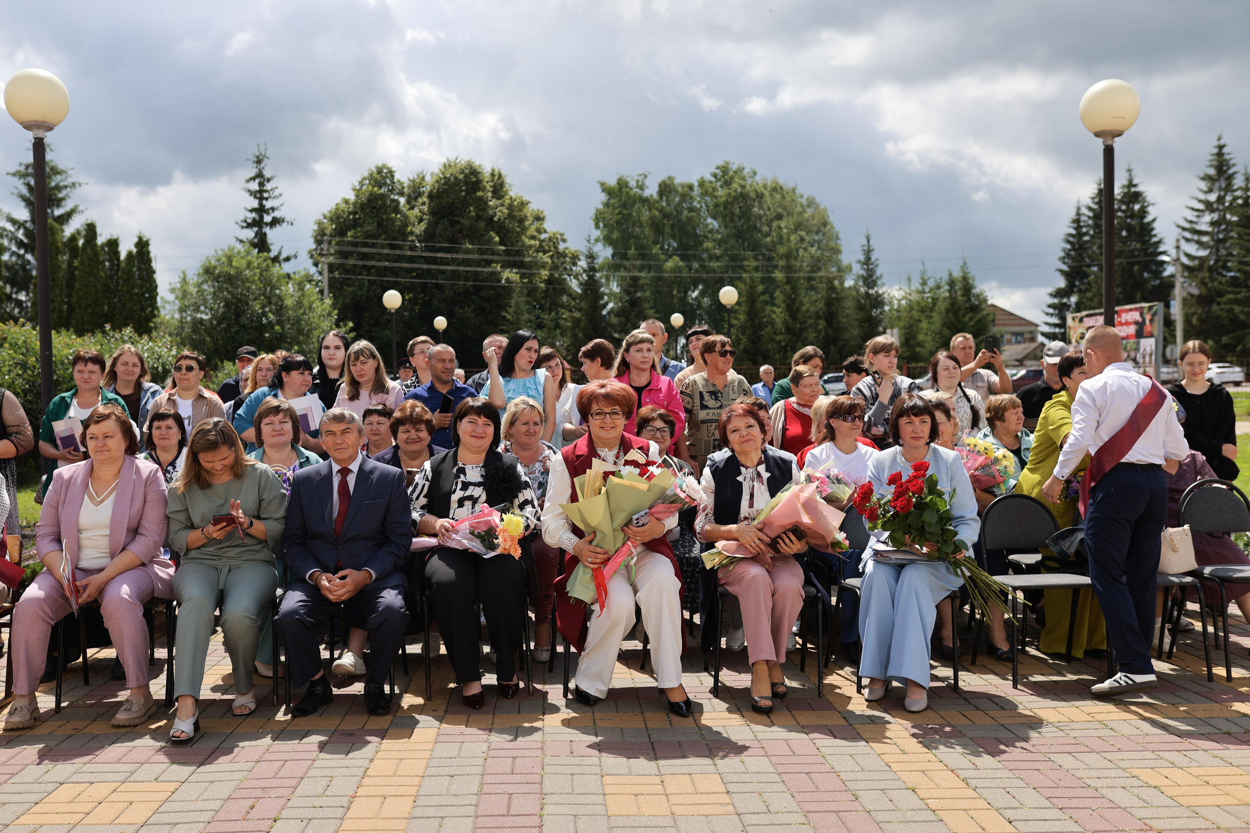 Последний звонок 9Б. Школьный и семейный фотограф Ольга Смирнова