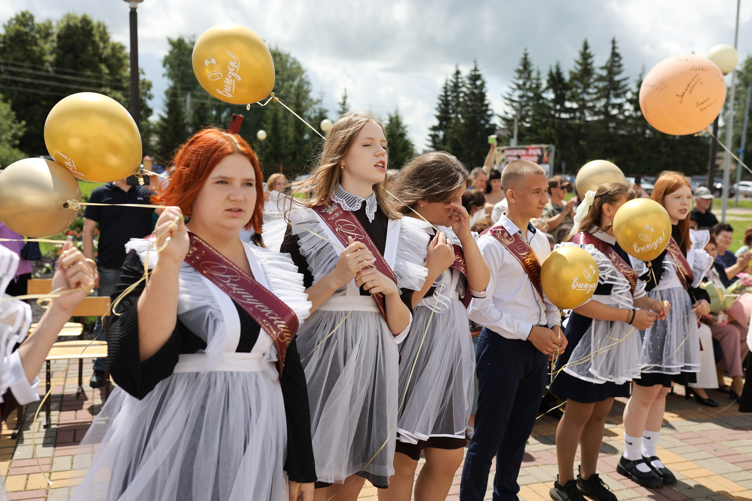 Последний звонок 9Б. Школьный и семейный фотограф Ольга Смирнова