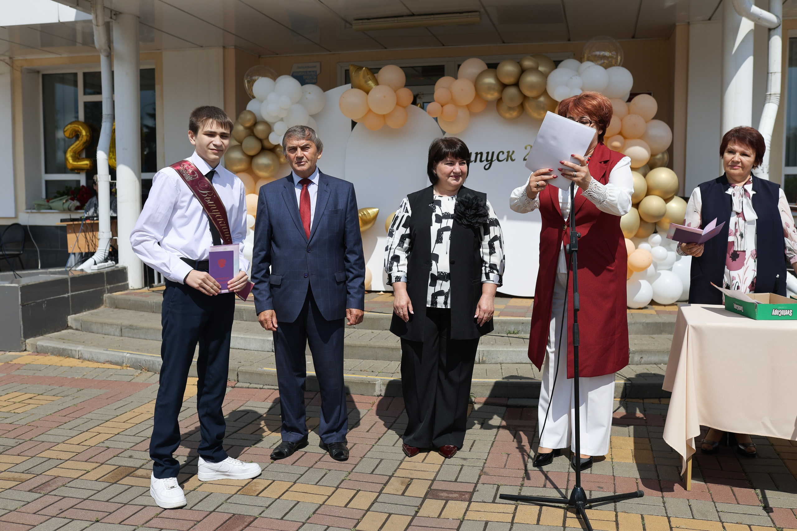 Последний звонок 9Б. Школьный и семейный фотограф Ольга Смирнова
