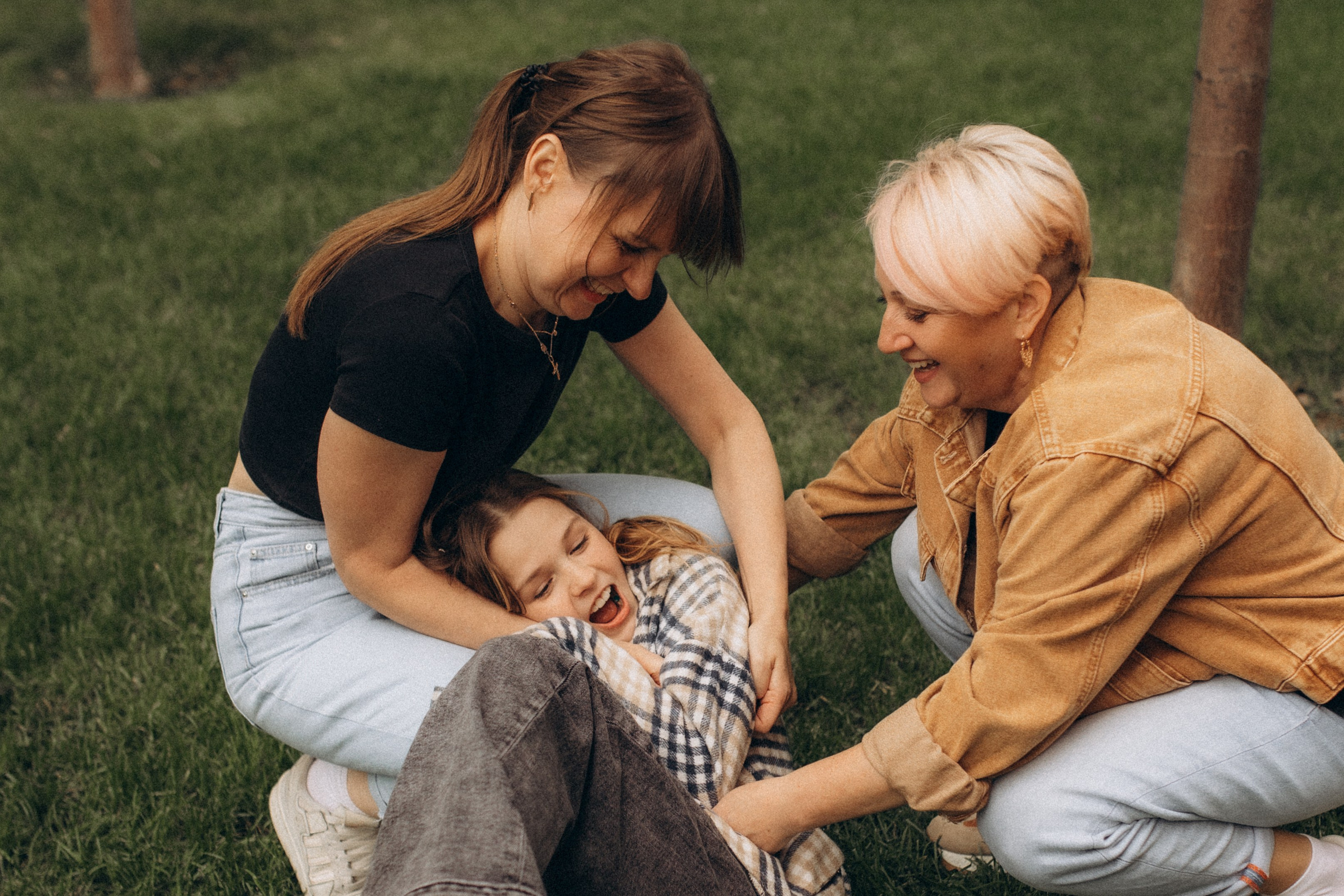 Прогулка по городу, осень. Семейный фотограф lifestyle в Новосибирске Елена Шпилевая