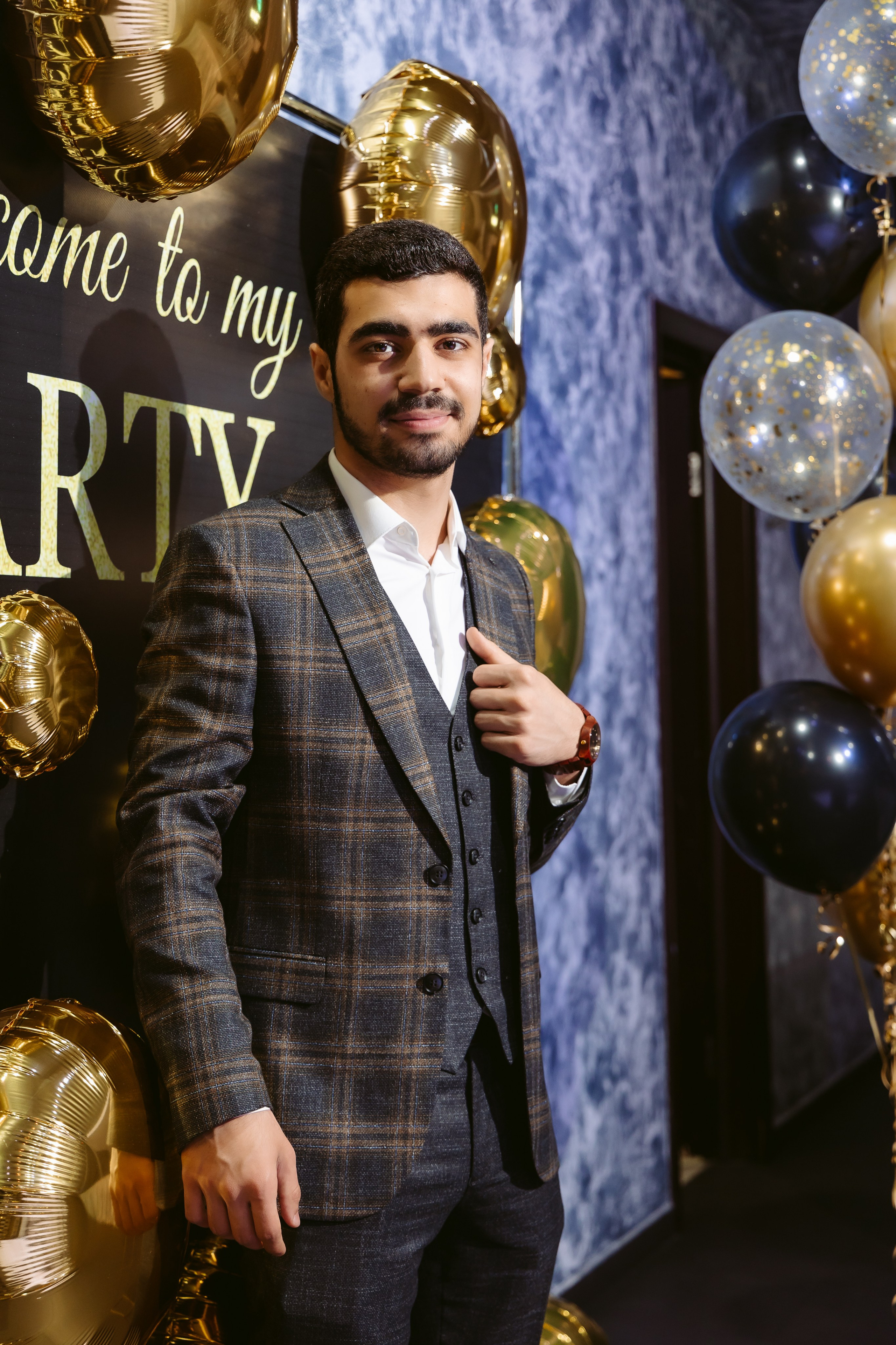 День рождения 04.04.2024 г. Свадебный Фотограф в Москве Гор Магтагян