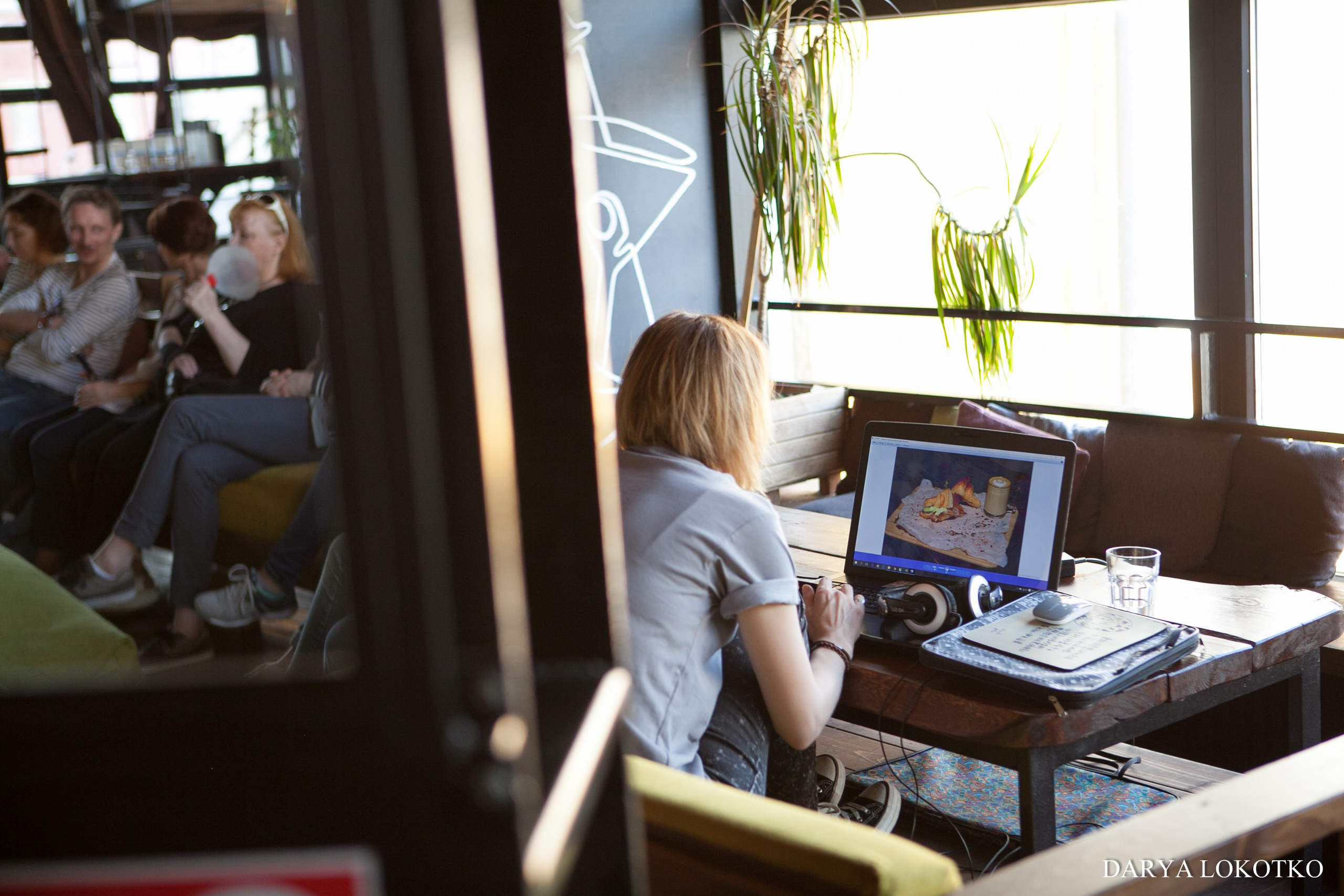 Лекция от Woodcoffee + дегустация кофе. Фотограф Дарья Локотко в Красноярске