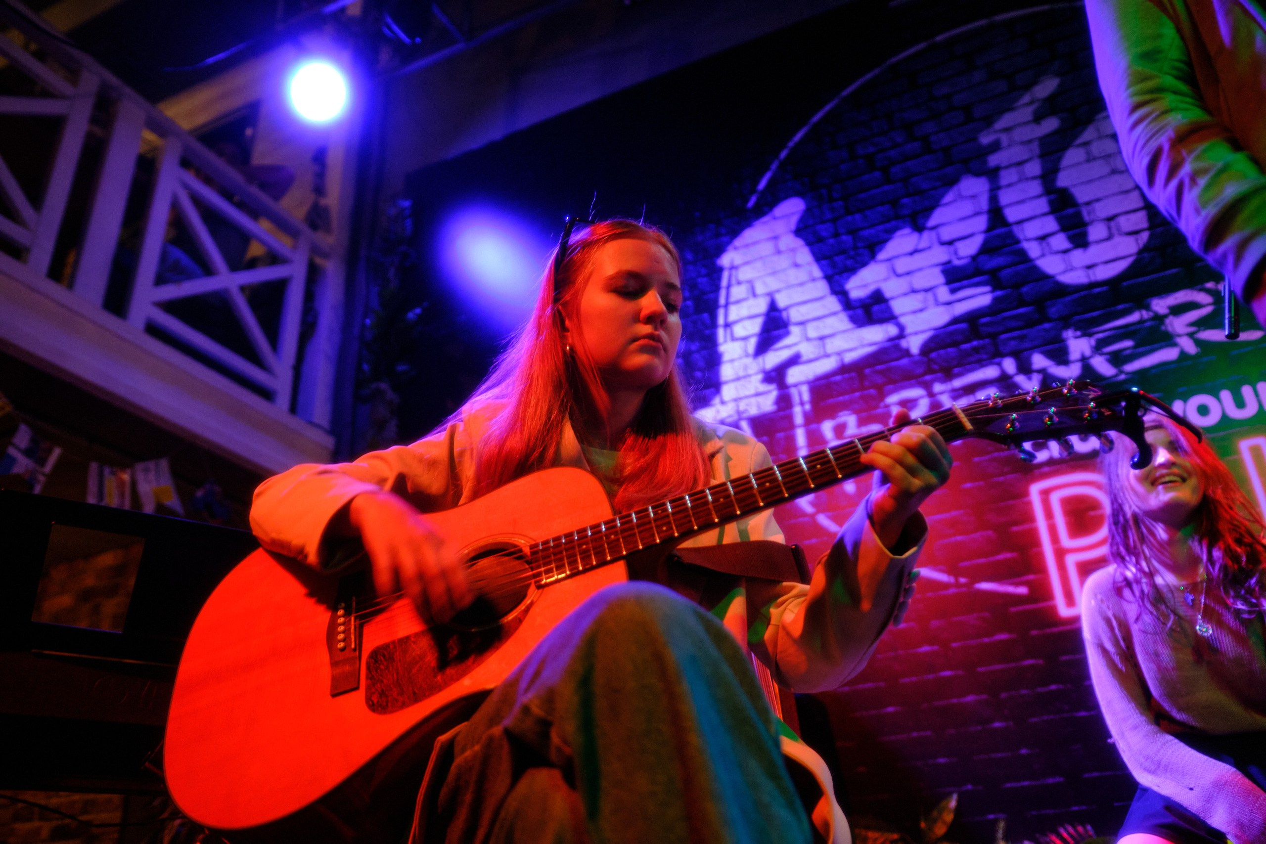 ArtaPub. Антон Ив