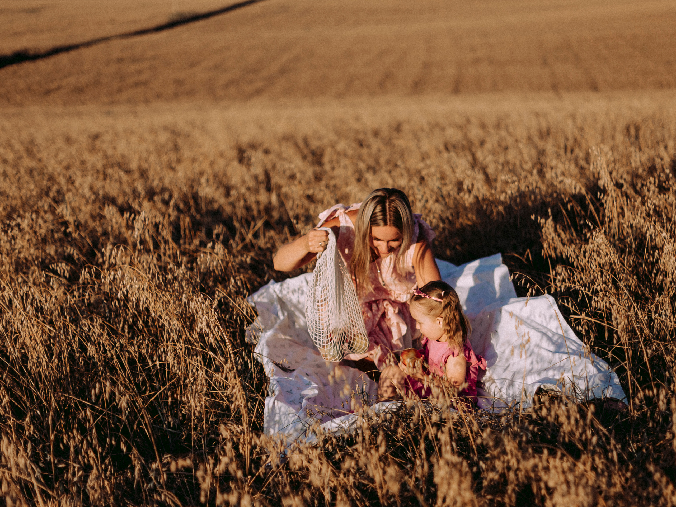 Анюта и Татьяна. Контент съемка Иркутск. Фотограф Анастасия Ачилова