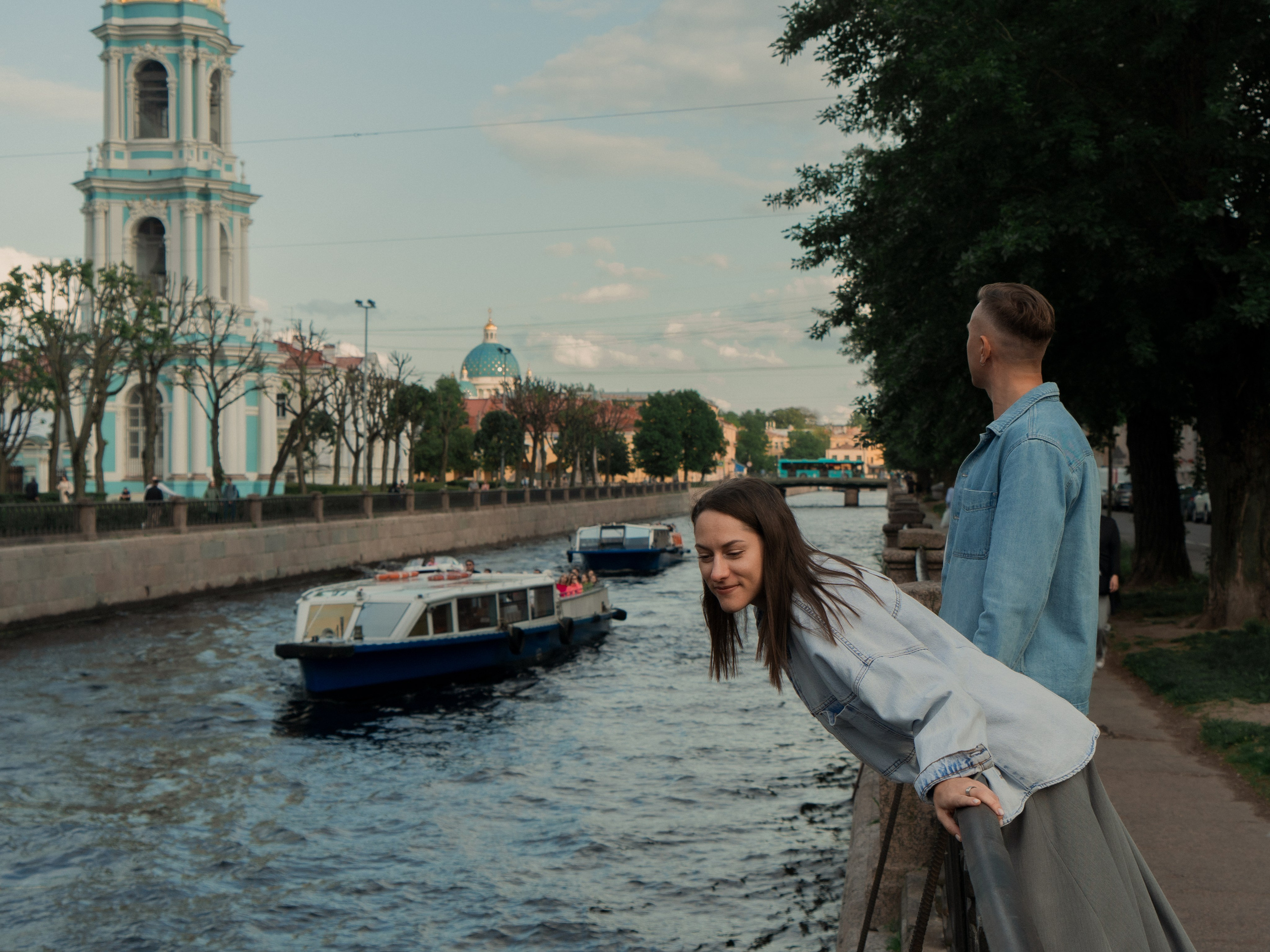 Фотосессия для пары на улицах Санкт-Петербурга (Love Story). Светлана Гопанюк. Портретный фотограф. Санкт-Петербург. СПб