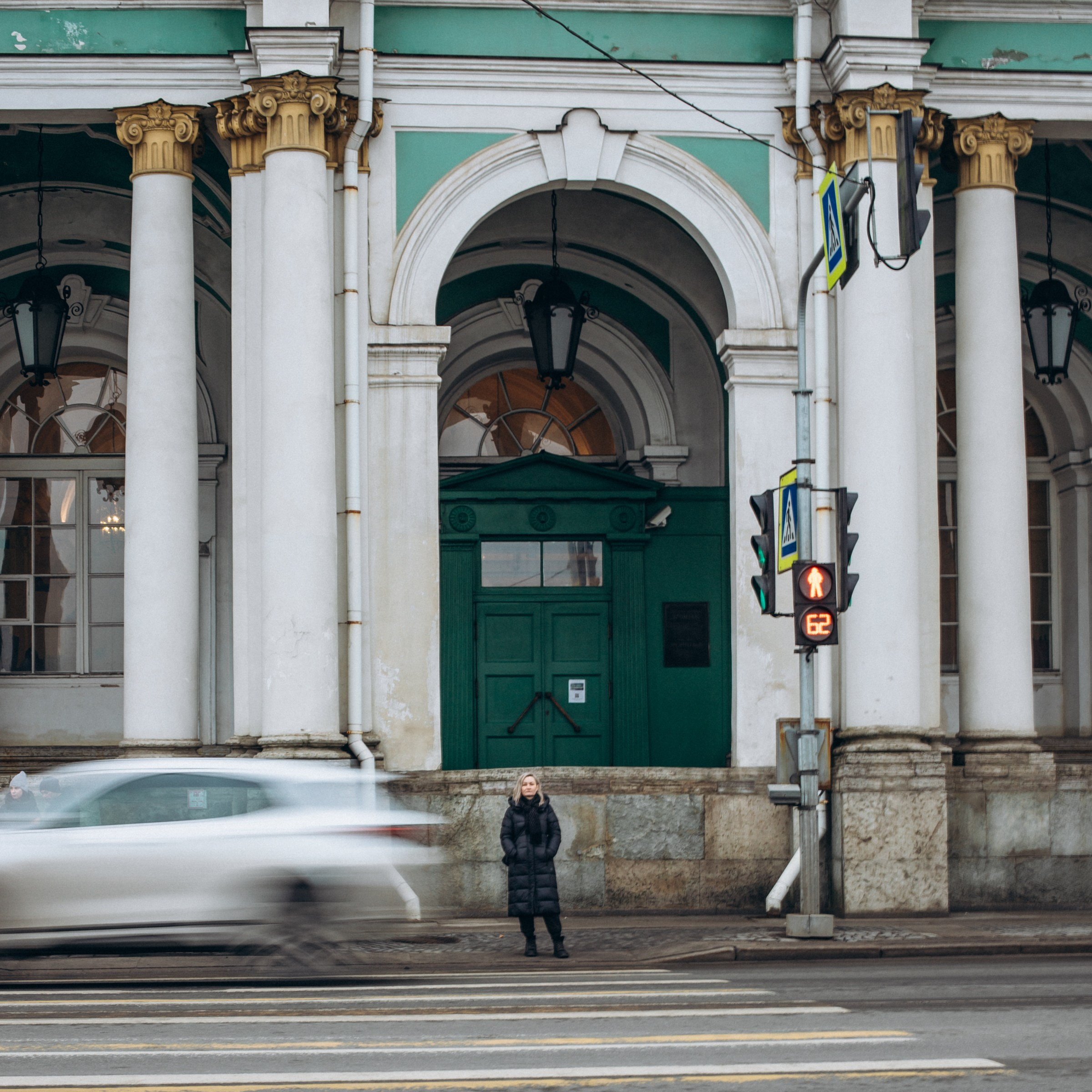 Юлия в феврале. Фотопрогулка в Петербурге. Индивидуальный и семейный фотограф в Санкт-Петербурге