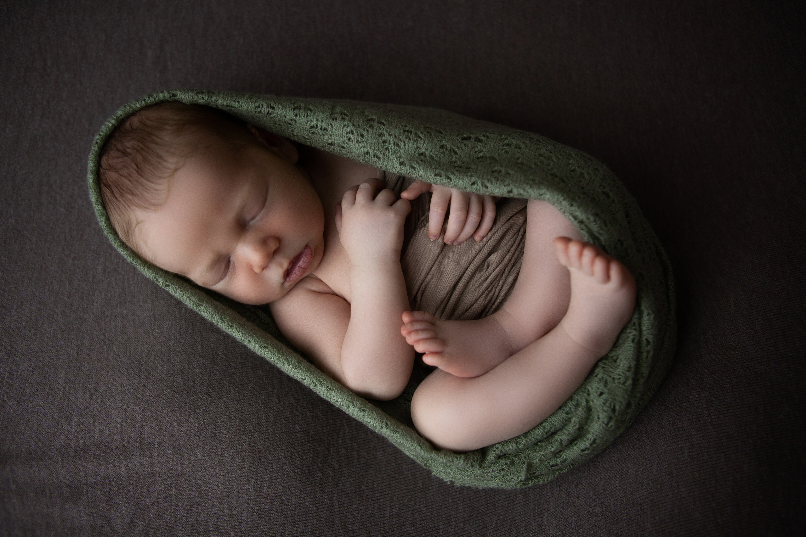 Люция и Амир. Фотосессия новорожденных в Москве фотограф Савина Анастасия