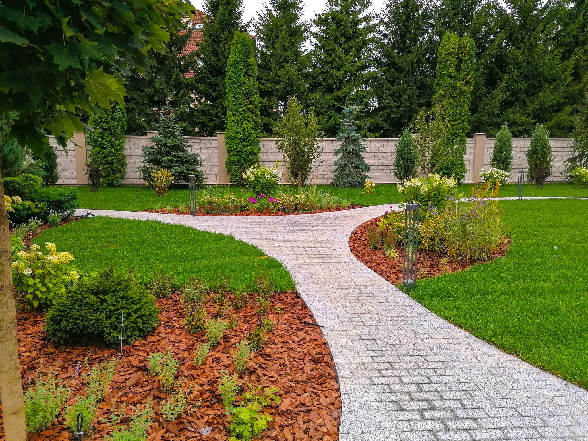 Gramina Campis — ландшафтное бюро в Москве и Подмосковье. Дизайн, озеленение, благоустройство