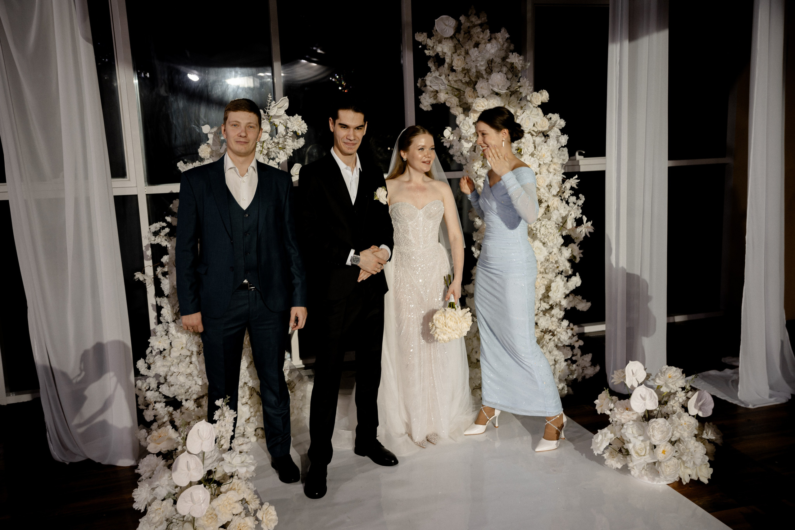 СВАДЕБНАЯ СЬЕМКА СБОРОВ В ОТЕЛЕ И ВЫЕЗД НА ЦЕРЕМОНИЮ (СНЯТО В СИБИРЕ В НИЖНЕВАРТОВСКЕ). Профессиональный фотограф, Санкт-Петербург — Виктория Богомолова