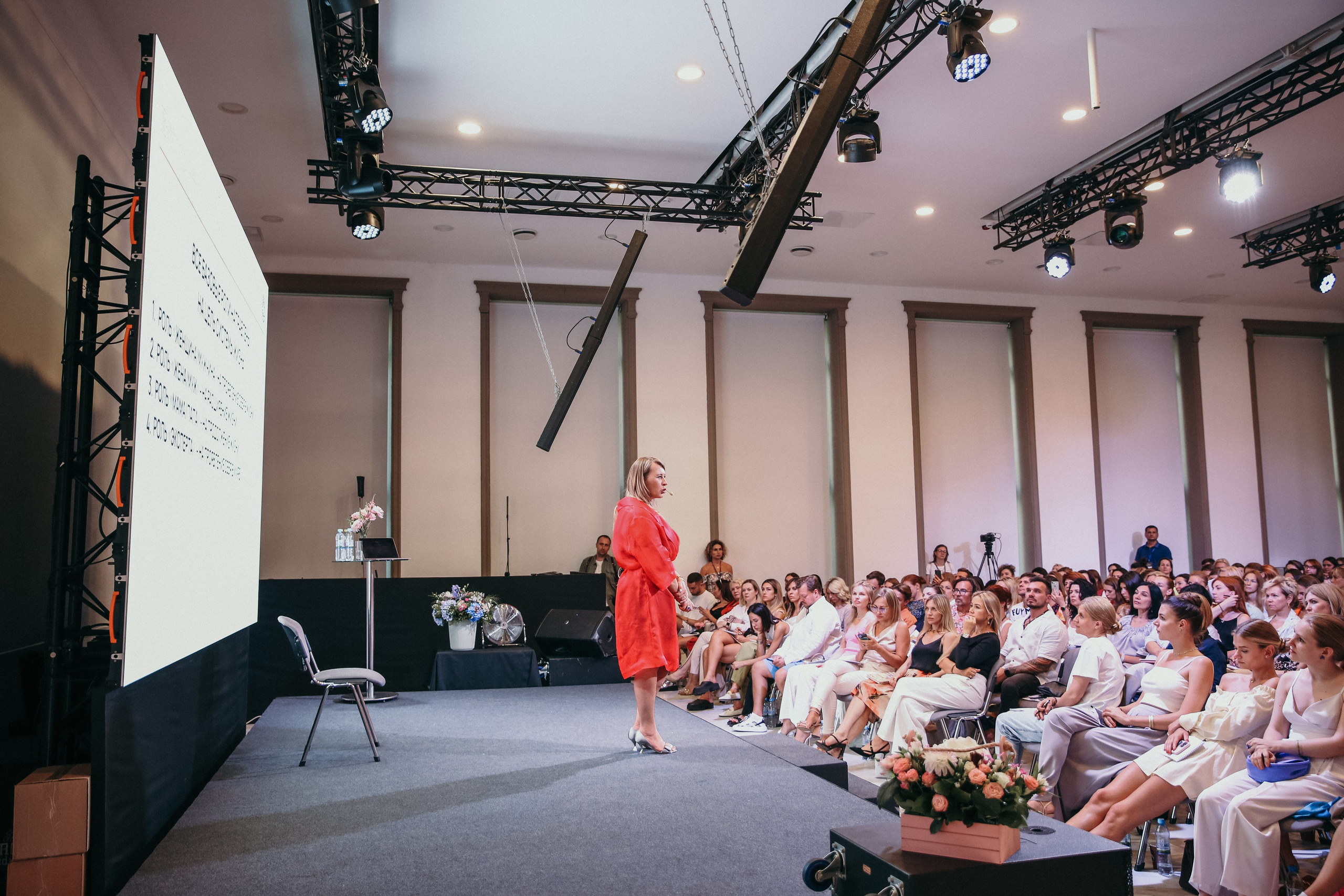 Тренинг Евгении Павловской. Фотограф и видеограф Анна Домашенко