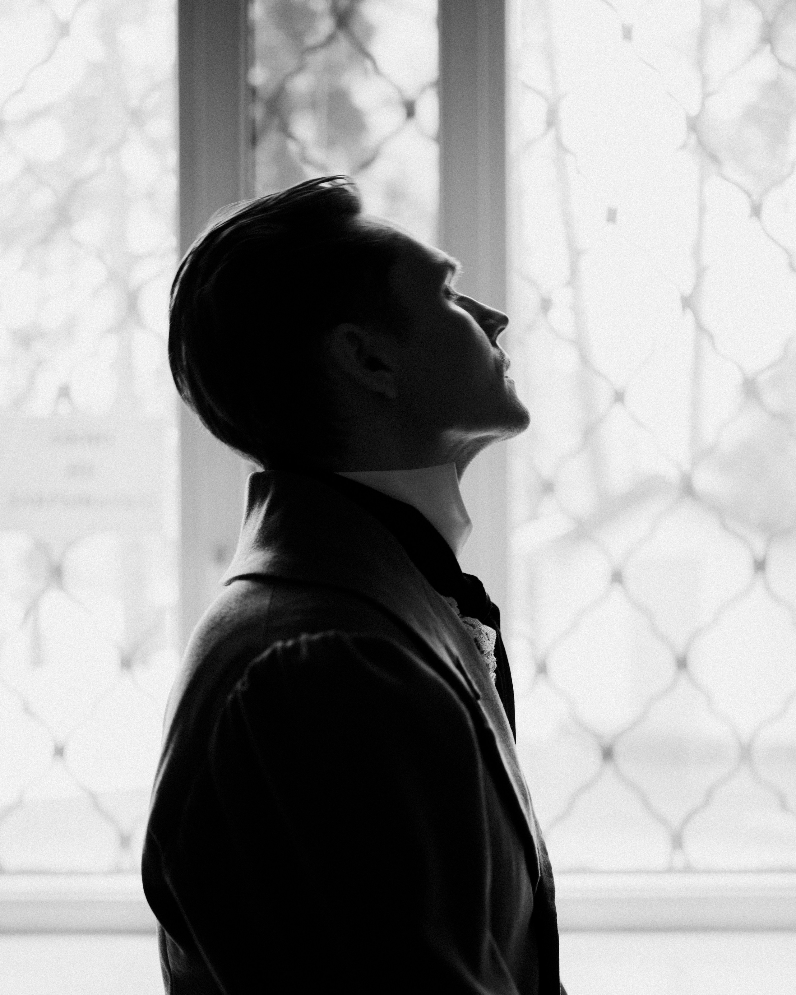 Фёдор Ивицкий (Всеволожск). Непарадное в парадных