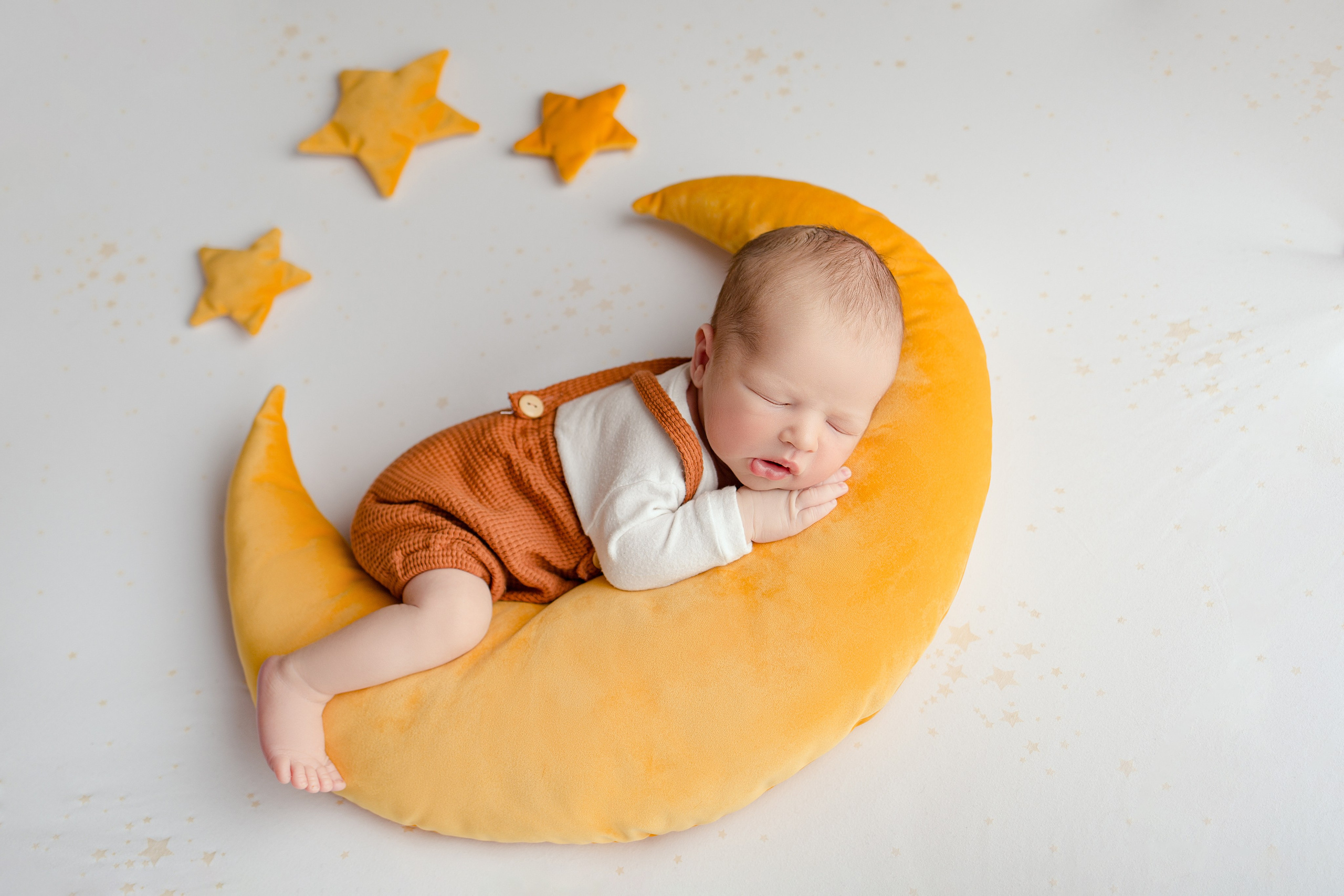 Ньюборн мальчики. Фотограф новорожденных, семейный, детский фотограф в Москве и Московской области