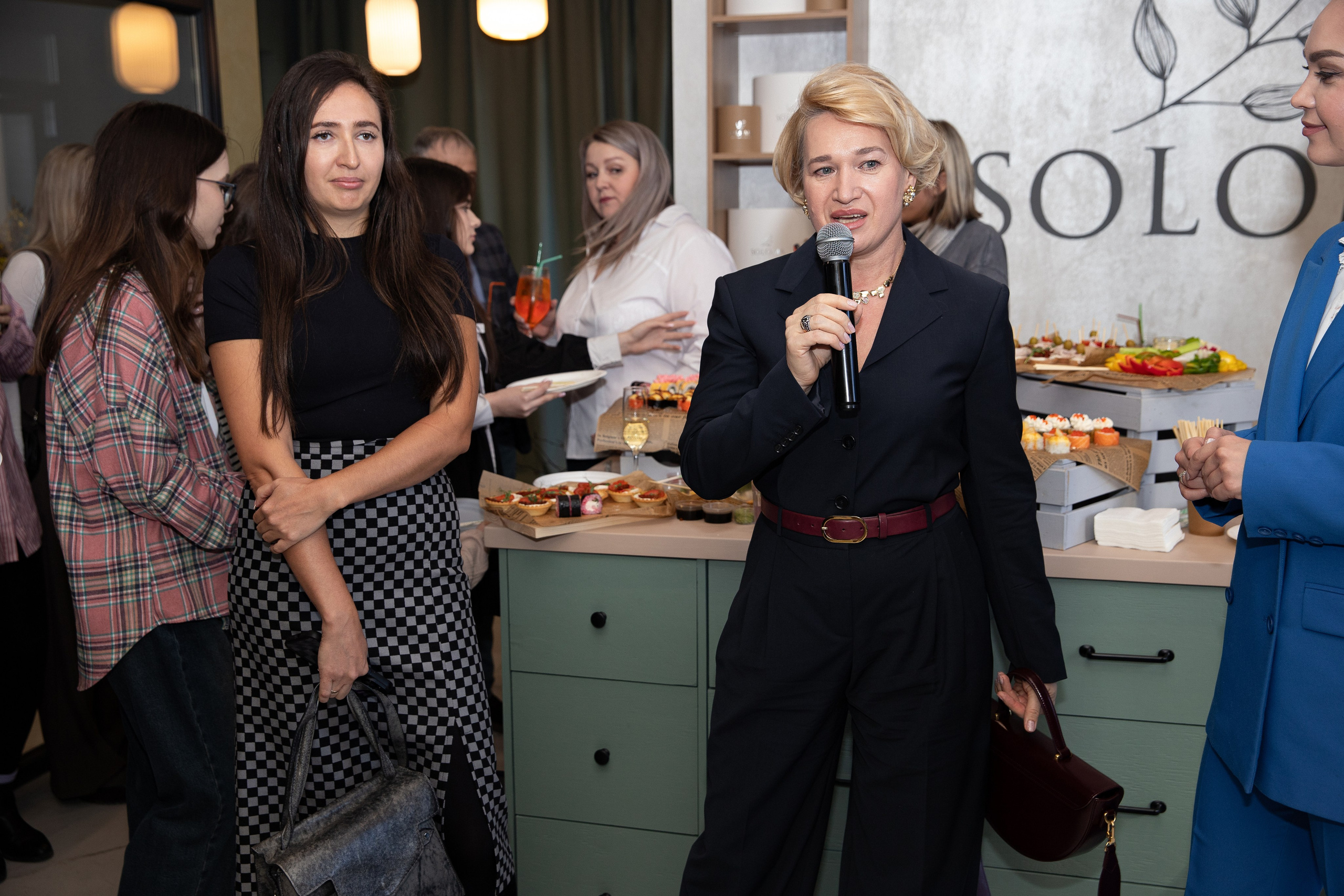 Открытие цветочного магазина SOLOMA. Свадебный фотограф Иркутск, репортажный фотограф Иркутск