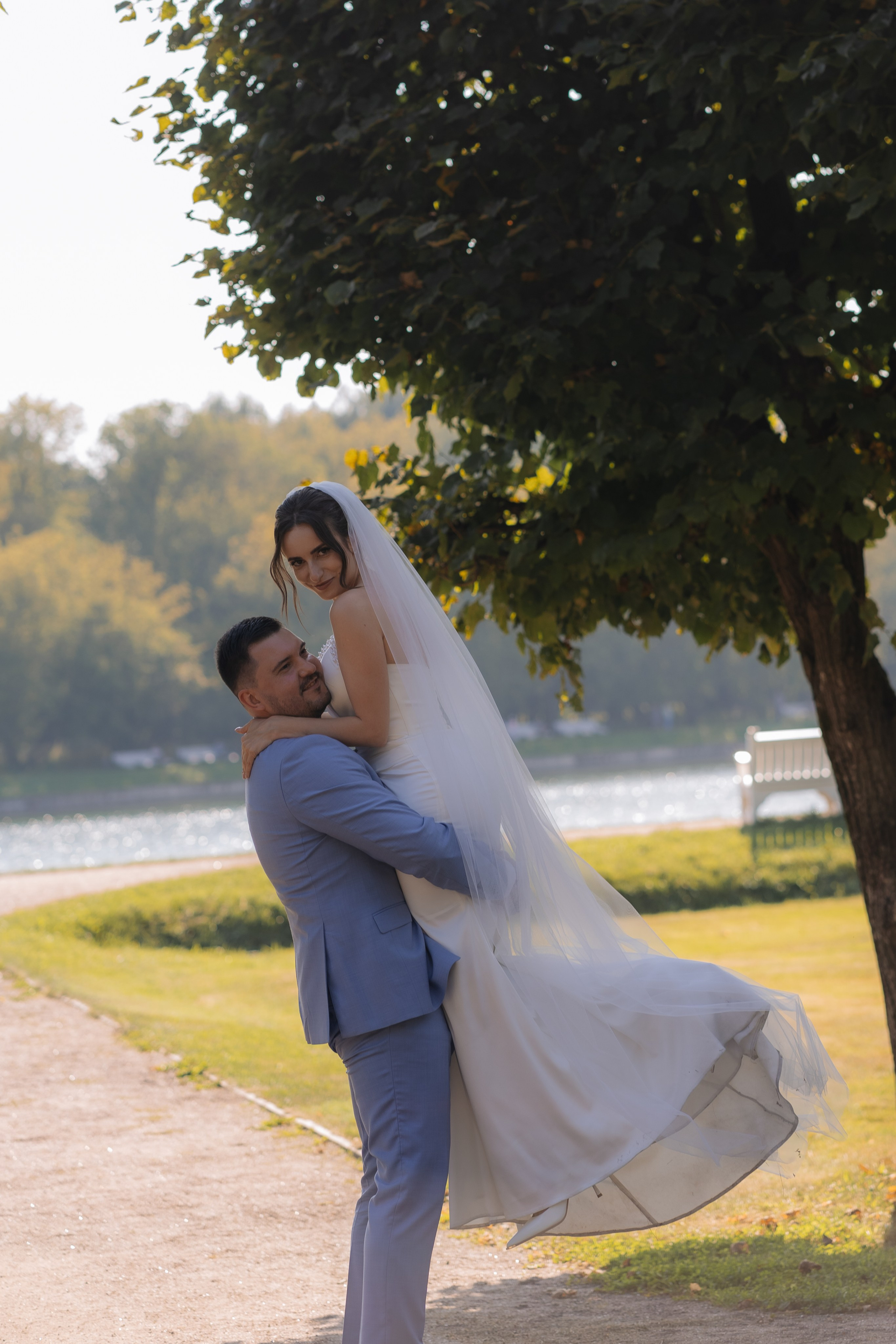 Свадебная фотосессия в Москве, парк Кусково. Свадебный фотограф в Москве Анна Полушина