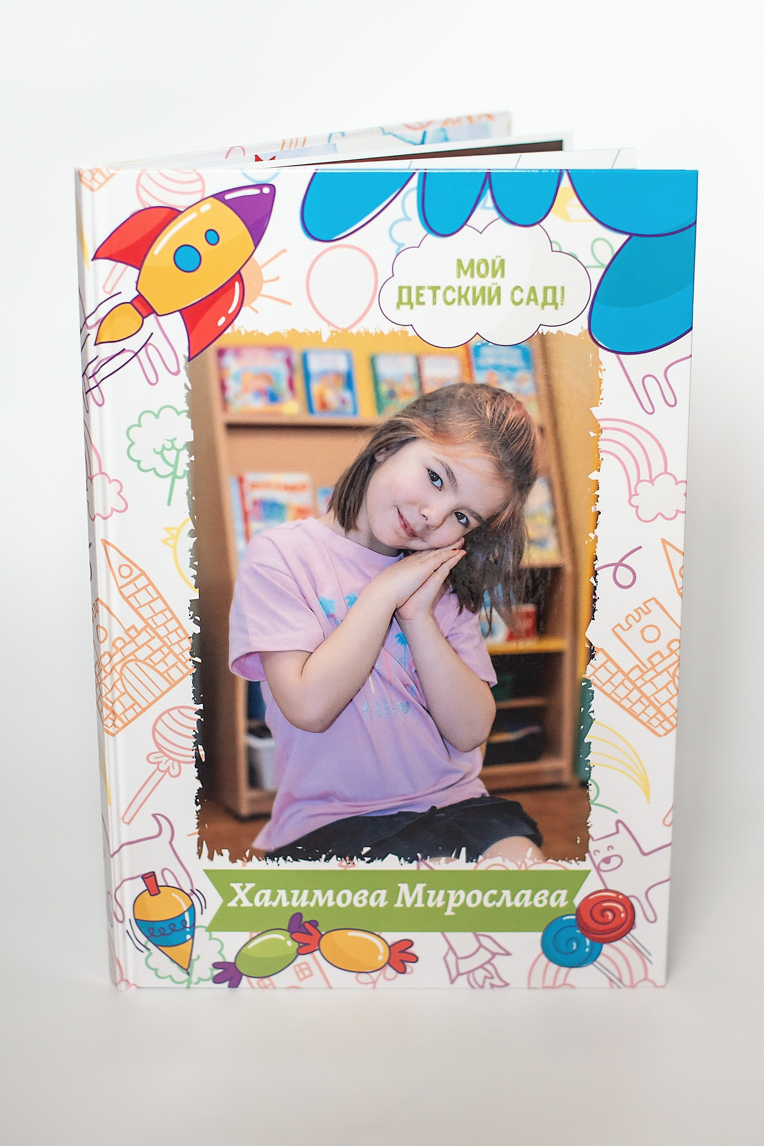 Выпускной фотоальбом 2025. Семейный фотограф в Санкт-Петербурге