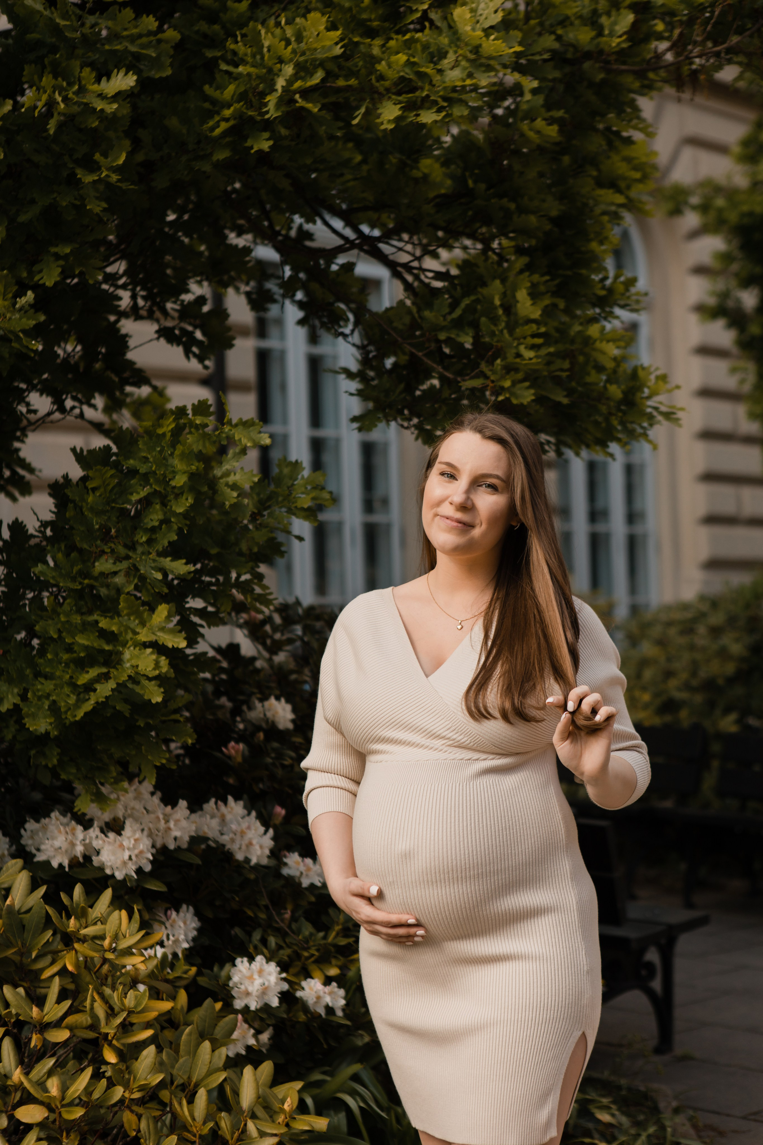 Семейная фотосессия Андрея и Марии. Видеосъемка и фотосъемка свадеб. Фотограф и оператор на свадьбу. Видеосъемка подкастов, собственная видео-фотостудии. Предметная фотосъемка