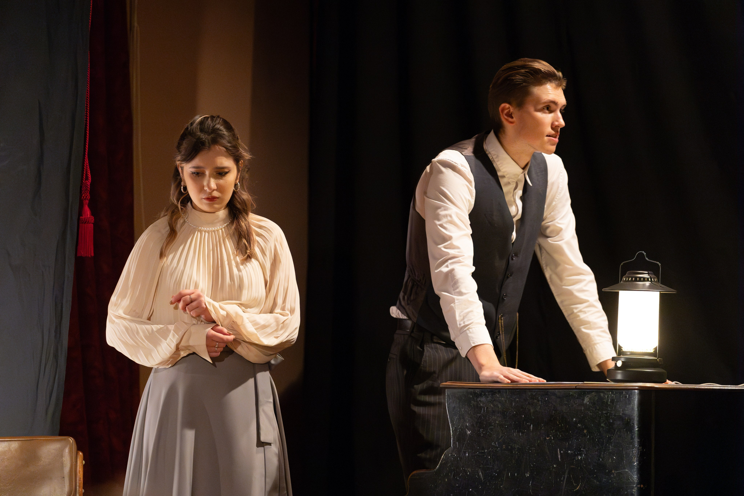 Спектакли. Photomantis