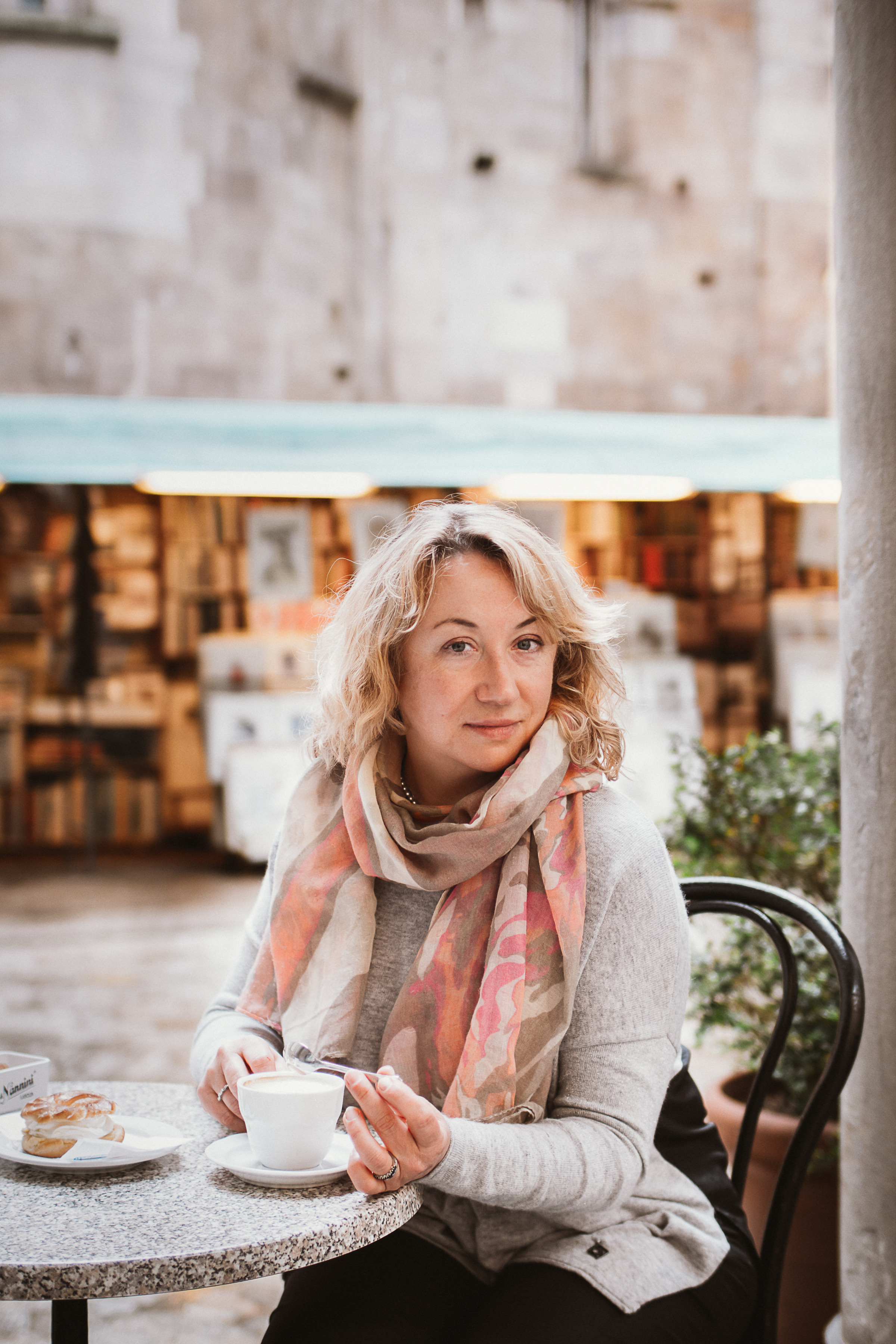 Yadviga guide time o pandemy. Fotografo Famiglia Lucca Irina Zin / Фотограф Лукка Toscana, Italia