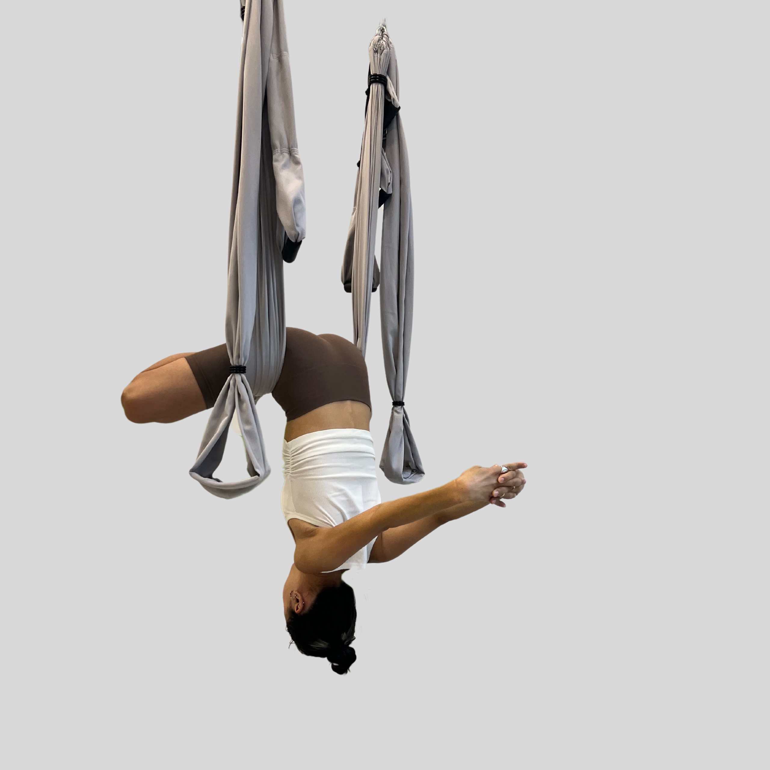 Флай йога, aerial yoga, аэро йога, связка в гамаке, позы в гамаке, aerial yoga exercise, fly yoga practice, fly yoga low, низкий гамак