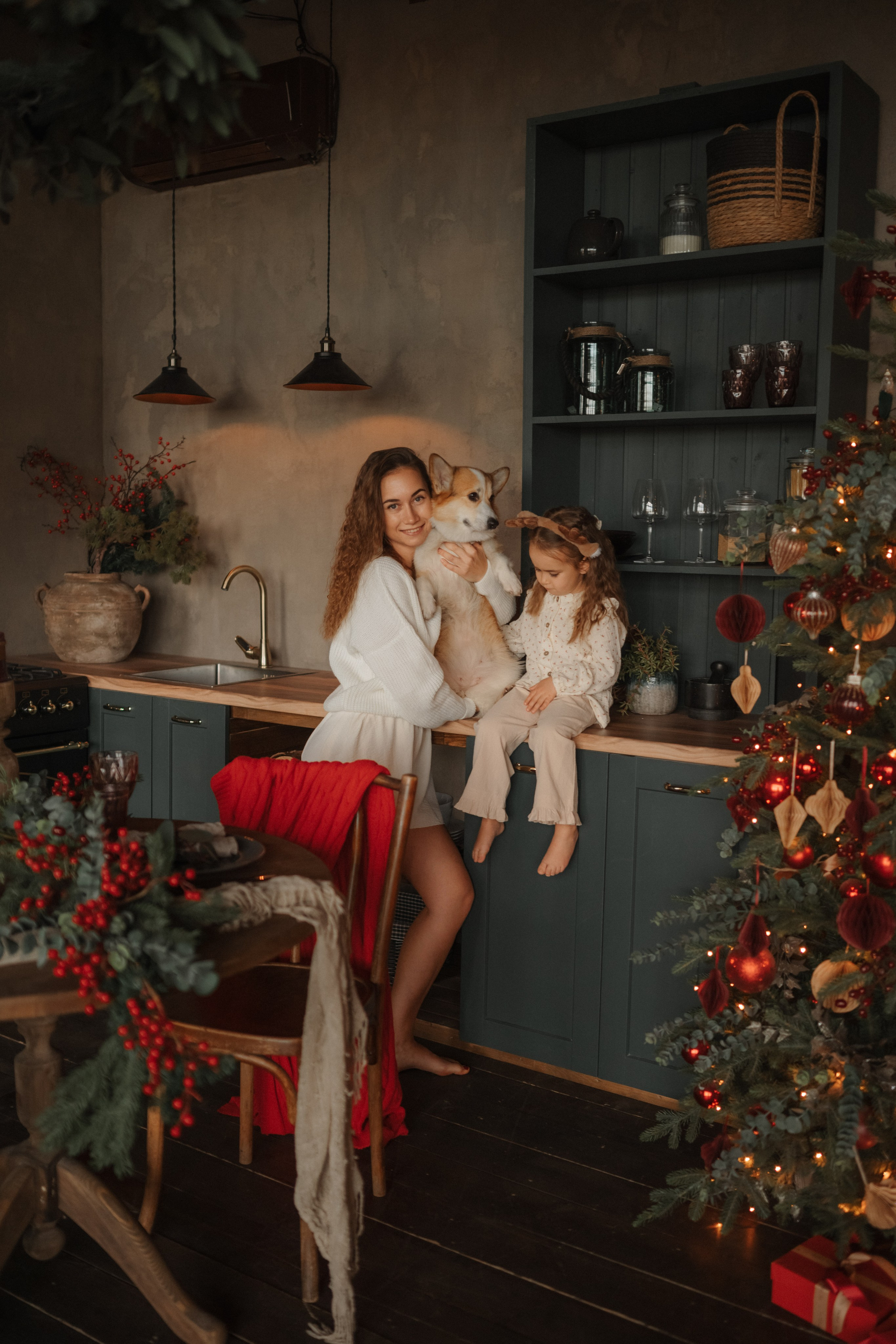 Лада, Алиса, Андрей и Фифи. Дьяконова Валерия семейный и детский фотограф в Санкт-Петербурге