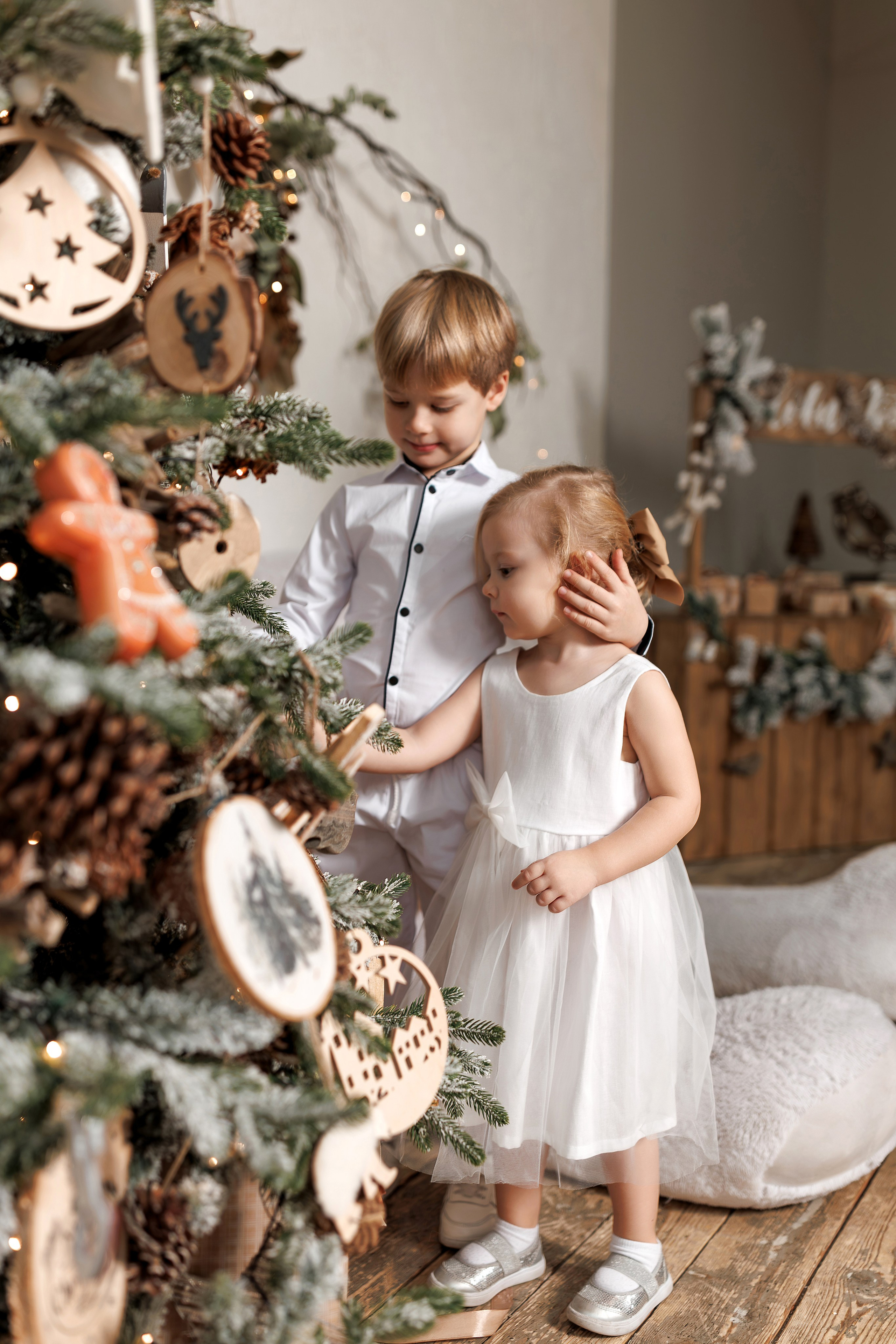 Новогодняя семейная фотосессия в студии FAMOUS (на Павелецкой). Свадебный и семейный фотограф в Москве и МО Елена Агапова