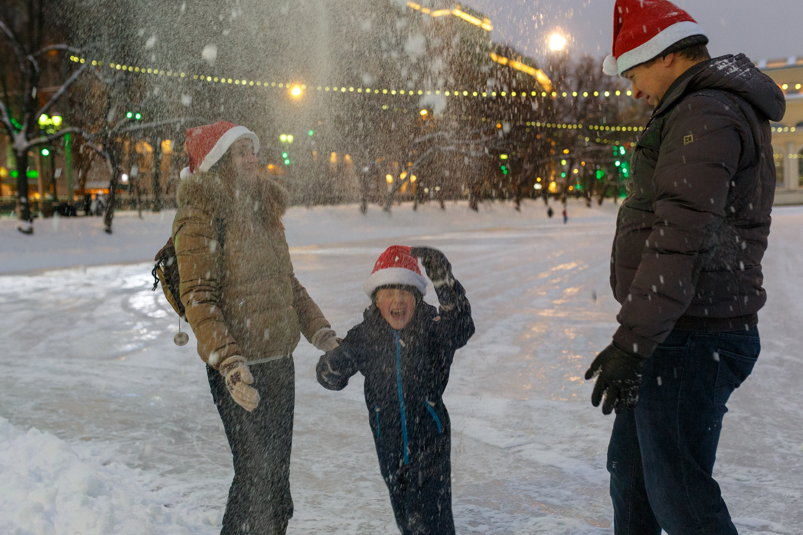 Людмила с мужем и сыном. Новогоднее. Cемейный и женский фотограф в Москве Маргарита Аракчеева