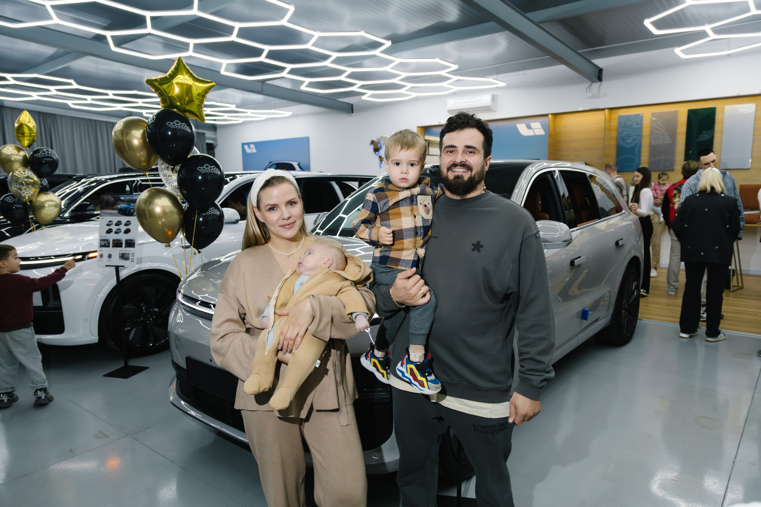 Открытие автосалона Li Auto. Артур Иликчян — Wedding & Event фотограф в Краснодаре