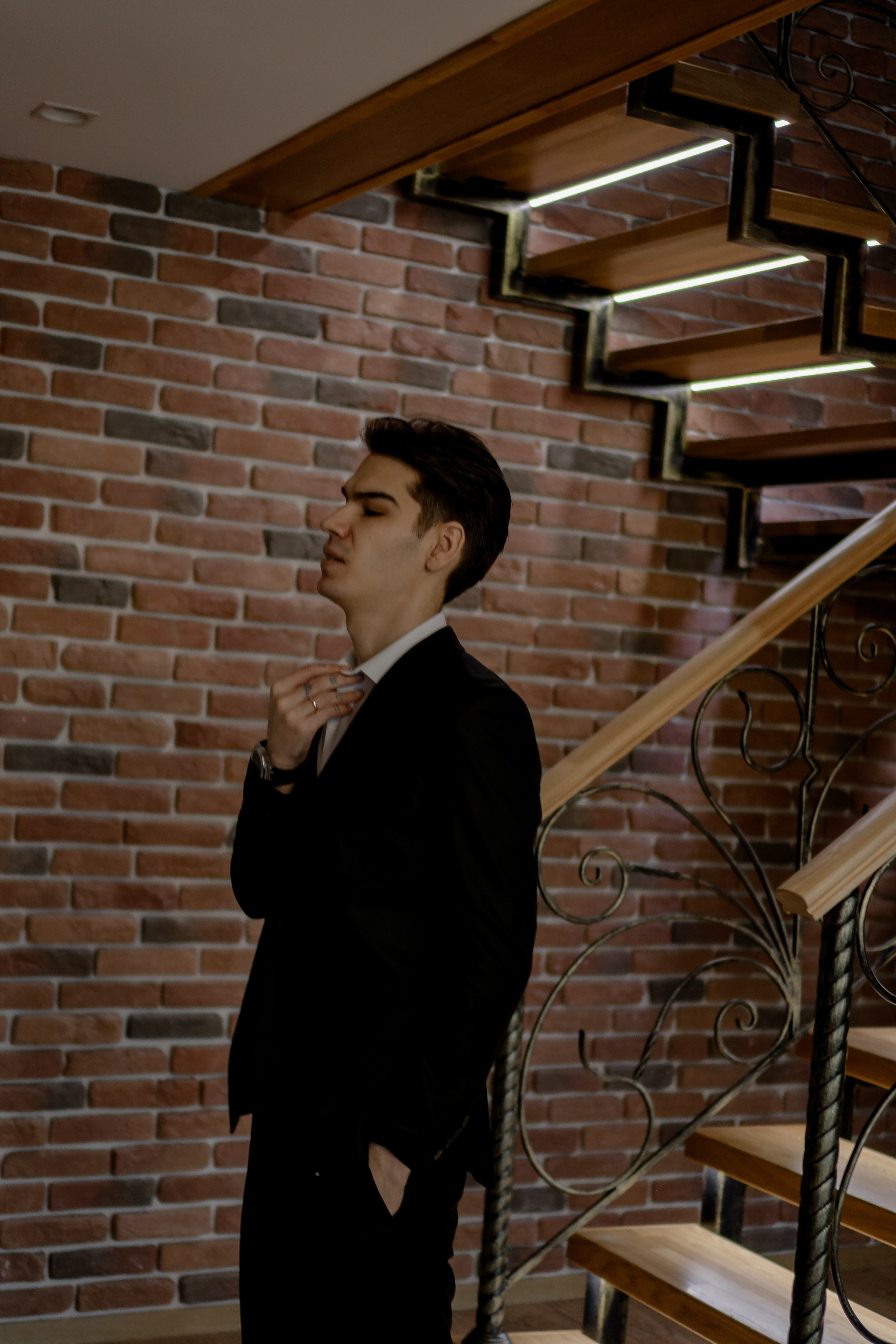 СВАДЕБНАЯ СЬЕМКА СБОРОВ В ОТЕЛЕ И ВЫЕЗД НА ЦЕРЕМОНИЮ (СНЯТО В СИБИРЕ В НИЖНЕВАРТОВСКЕ). Профессиональный фотограф, Санкт-Петербург — Виктория Богомолова