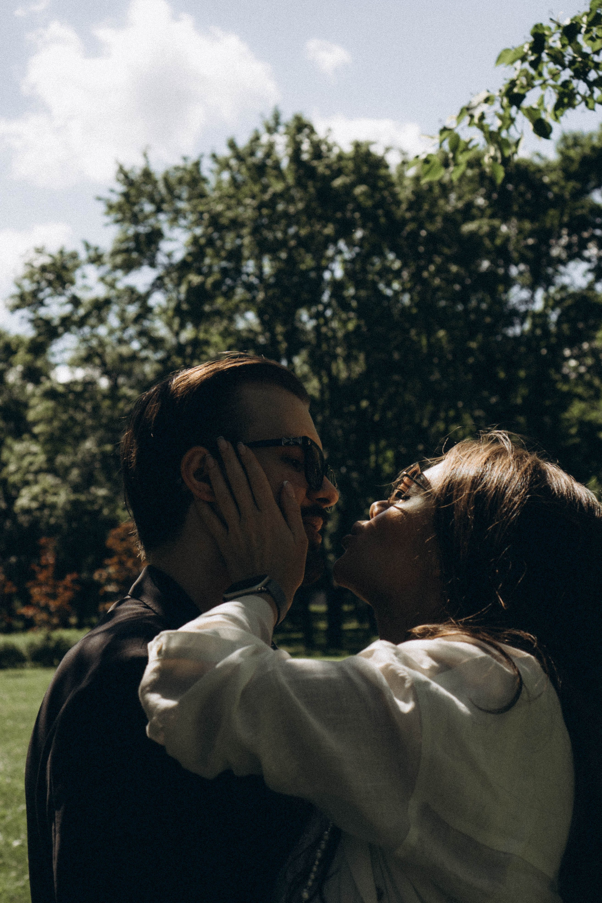 СВАДЕБНАЯ СЬЕМКА В ПАРКЕ ПОБЕДЫ И ПРОГУЛКА ПО МОСКОВСКОМУ ПРОСПЕКТУ. Профессиональный фотограф, Санкт-Петербург — Виктория Богомолова