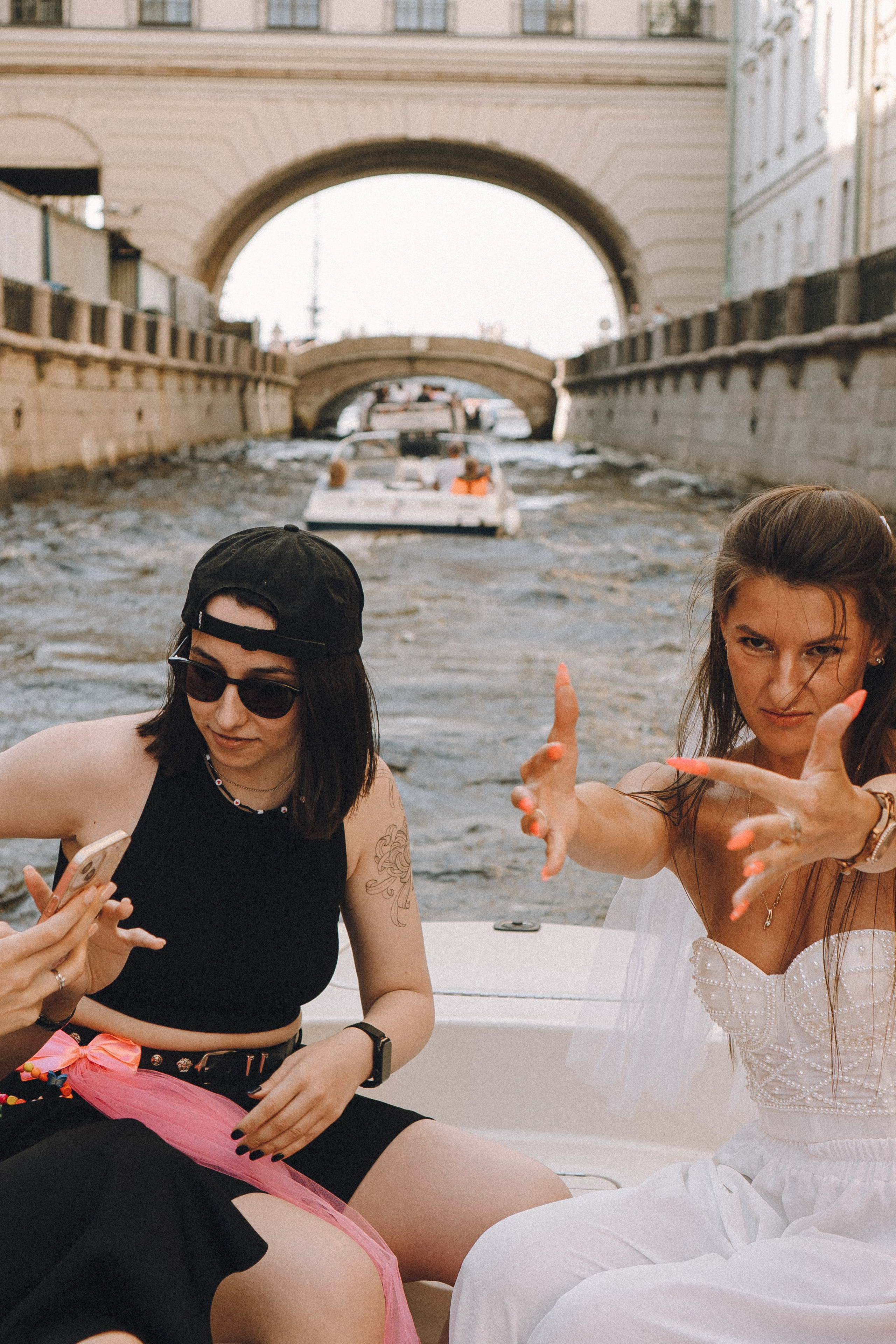 ДЕВИЧНИК НА КАТЕРЕ. Профессиональный фотограф, Санкт-Петербург — Виктория Богомолова