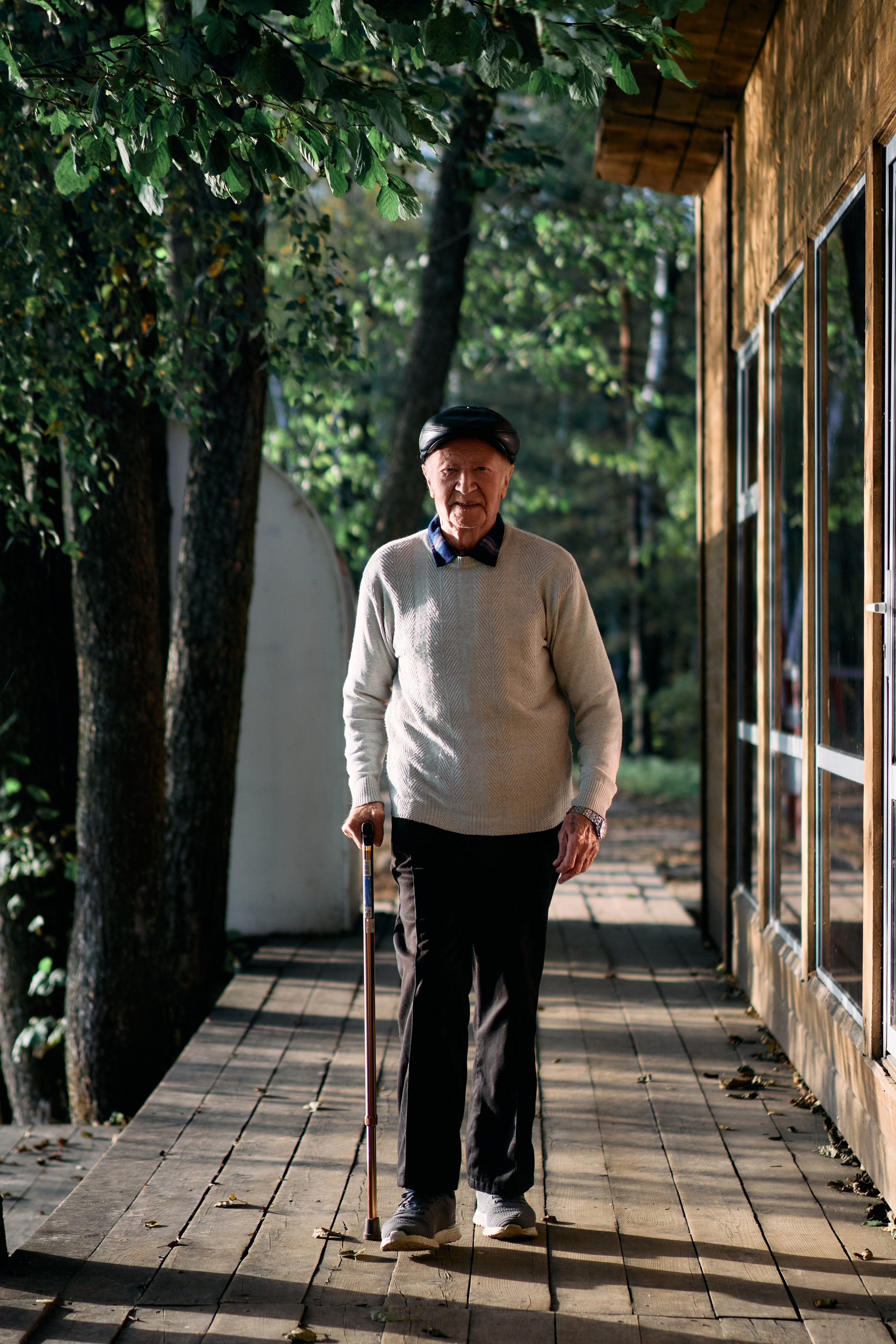 Фотосессия «Осенний вернисаж» для участников любительского объединения людей старшего поколения " Общение 55+». Фотограф Виталий Сид: профессиональная фотосъемка, обучение и новости индустрии