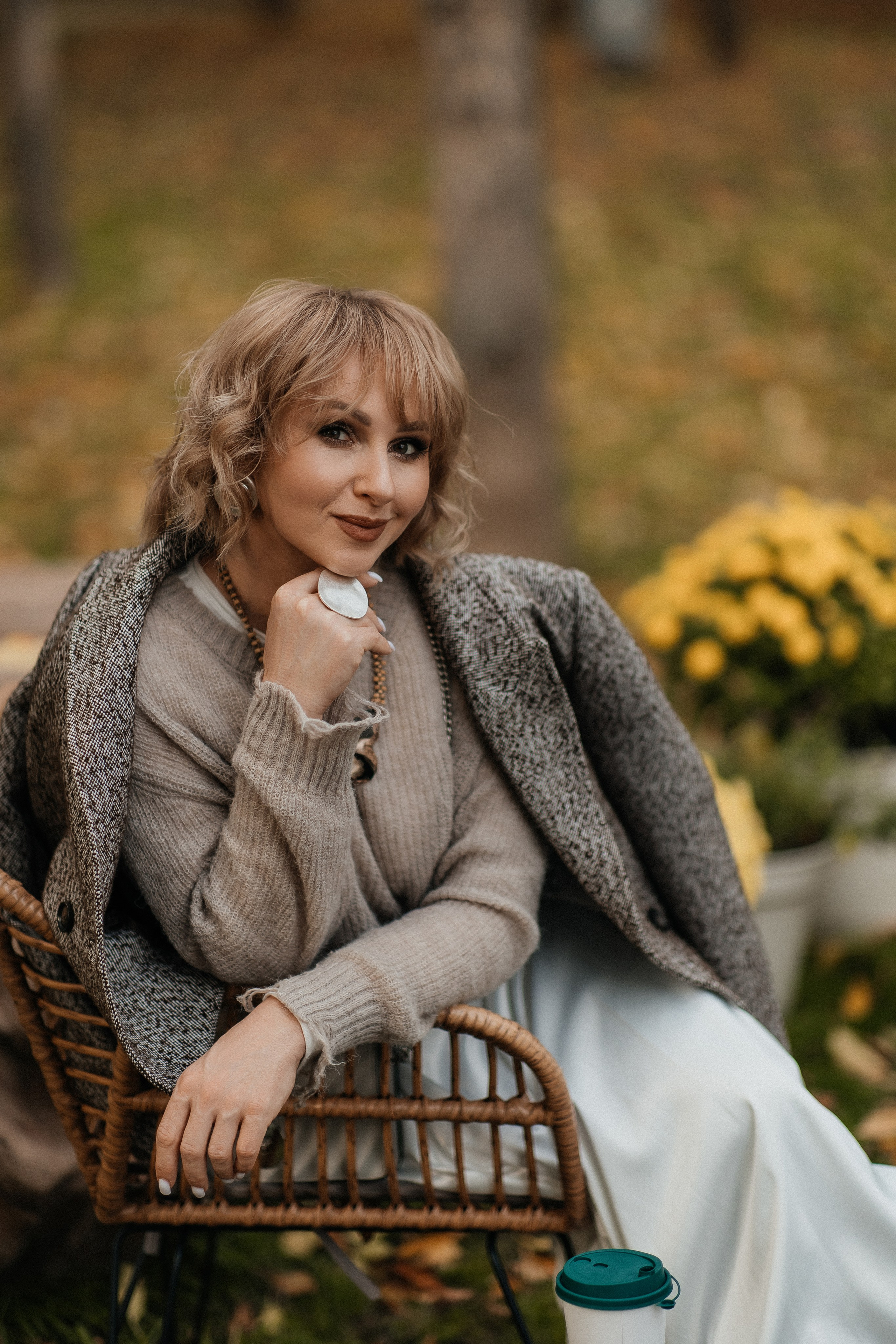 Маша и осень