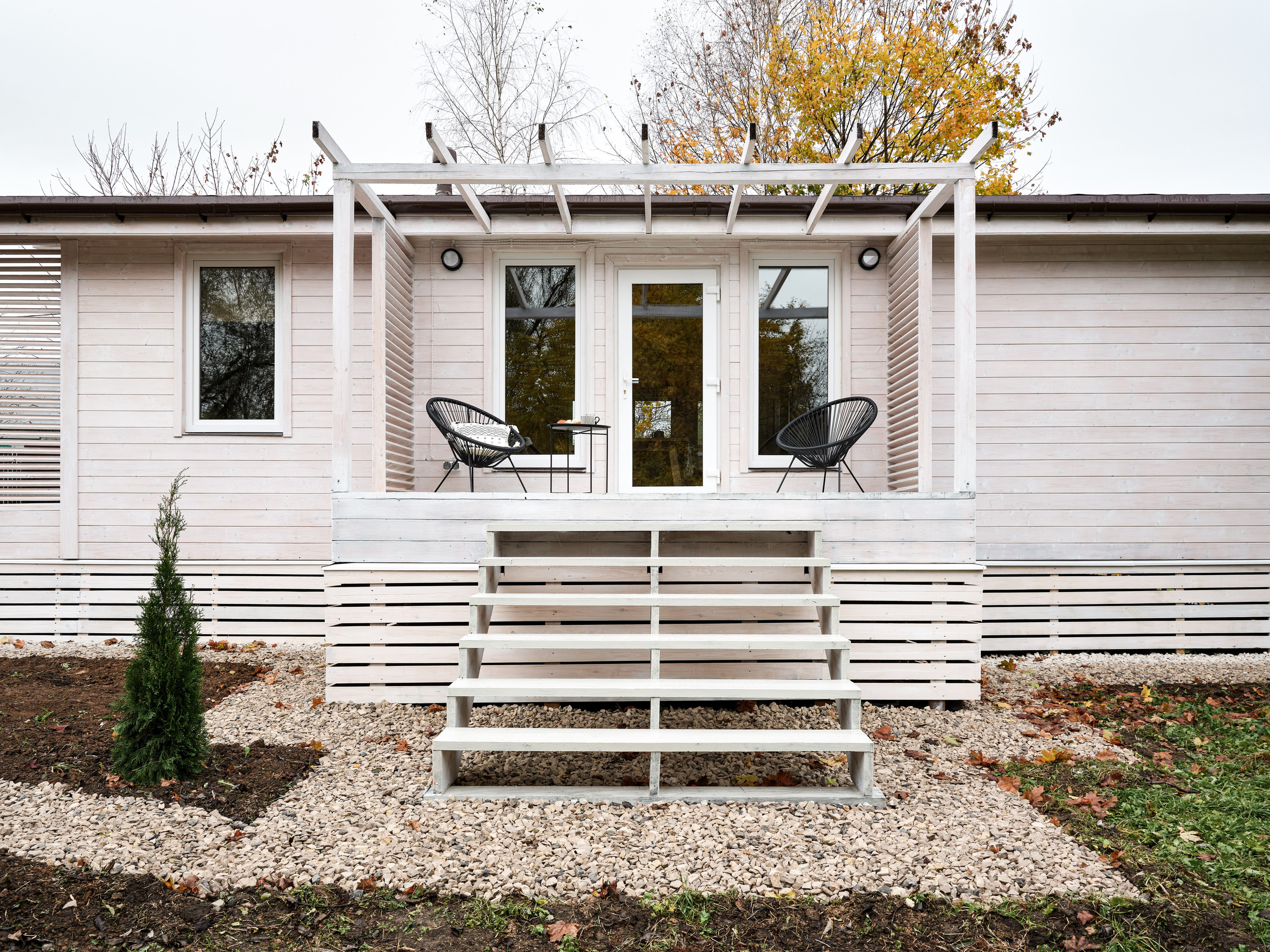 Уютный загородный дом в стиле барнхаус. Интерьерный фотограф Константин Пырьев