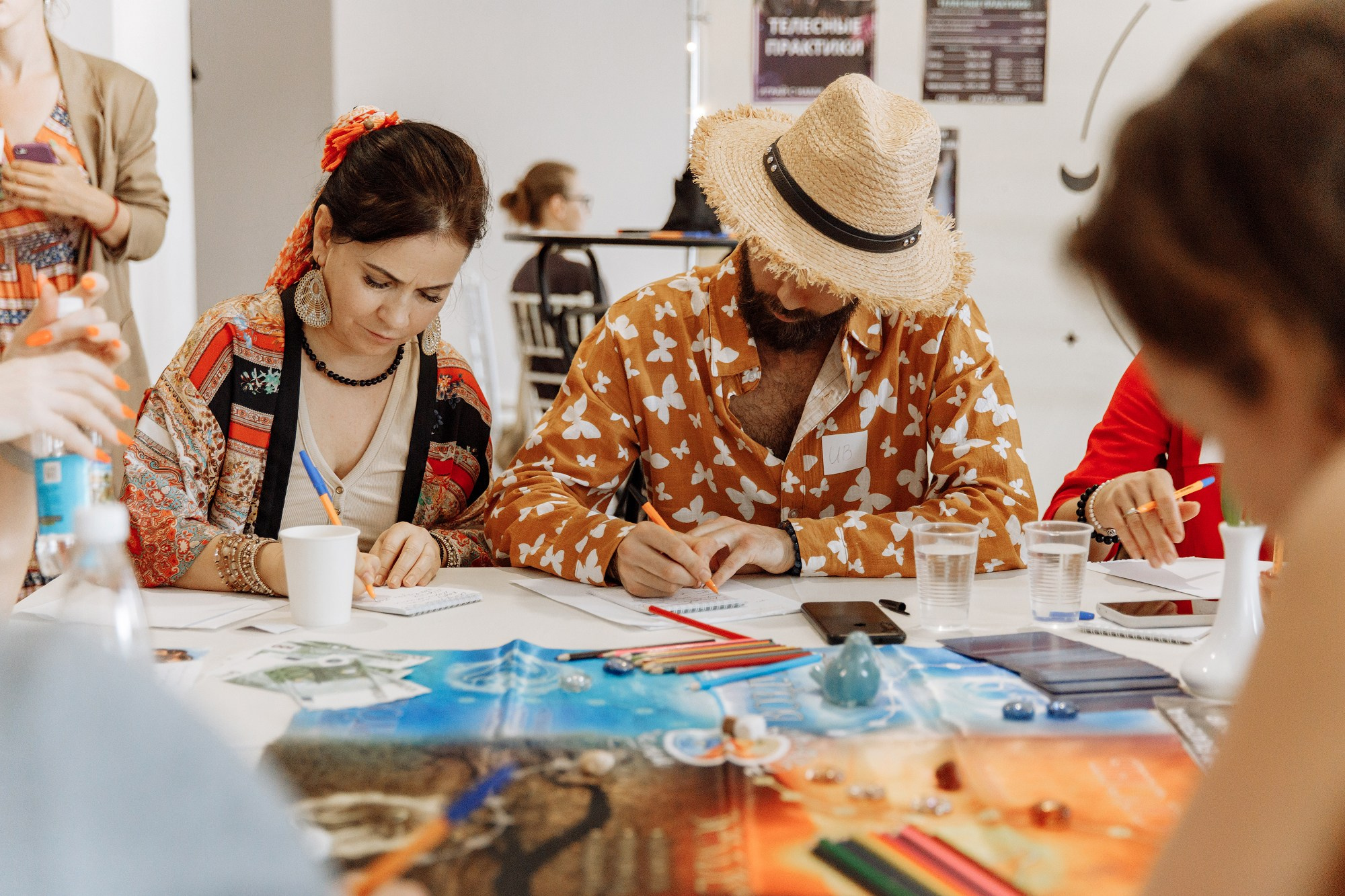 Фотограф на психологическом мероприятии. Профессиональный фотограф в Сочи Виктория Джой. Обучение